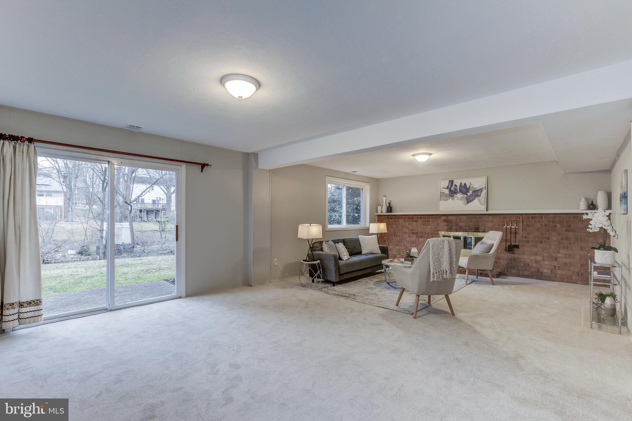 REGENCY ESTATES - Residential