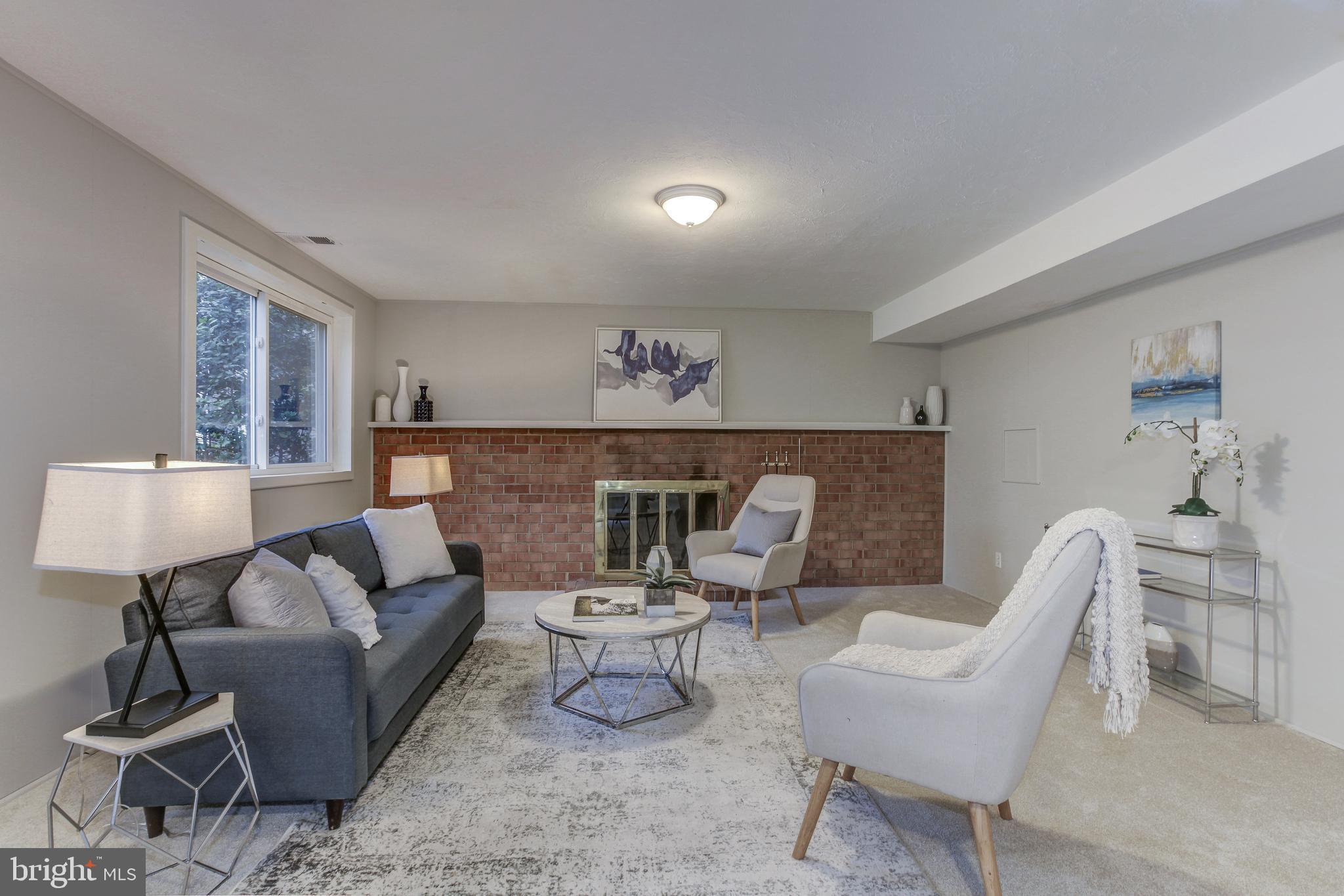 REGENCY ESTATES - Residential