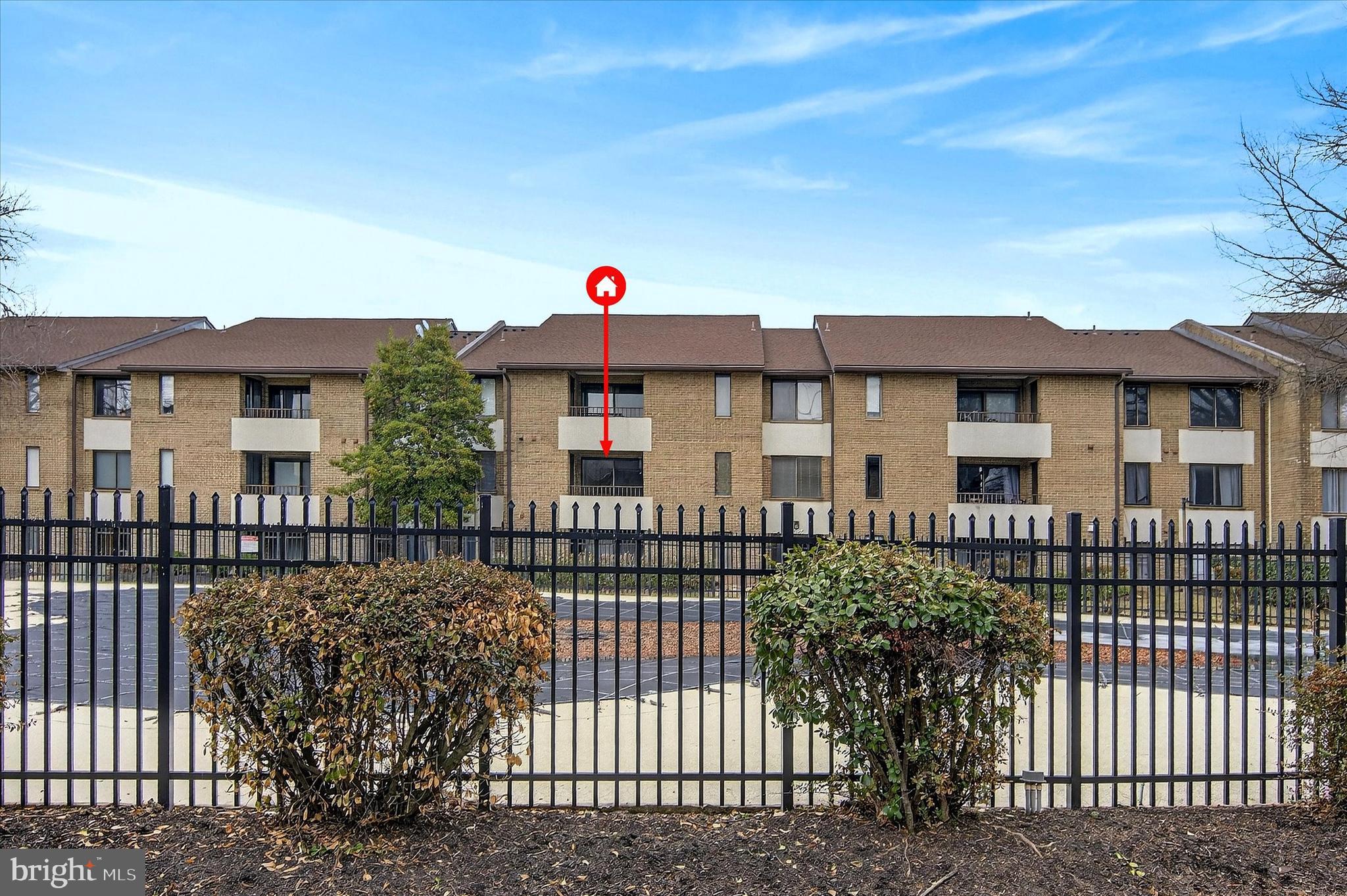 JEFFERSON MEWS - Residential