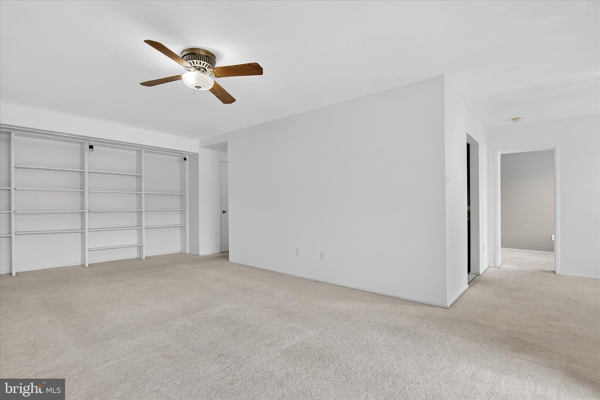 JEFFERSON MEWS - Residential