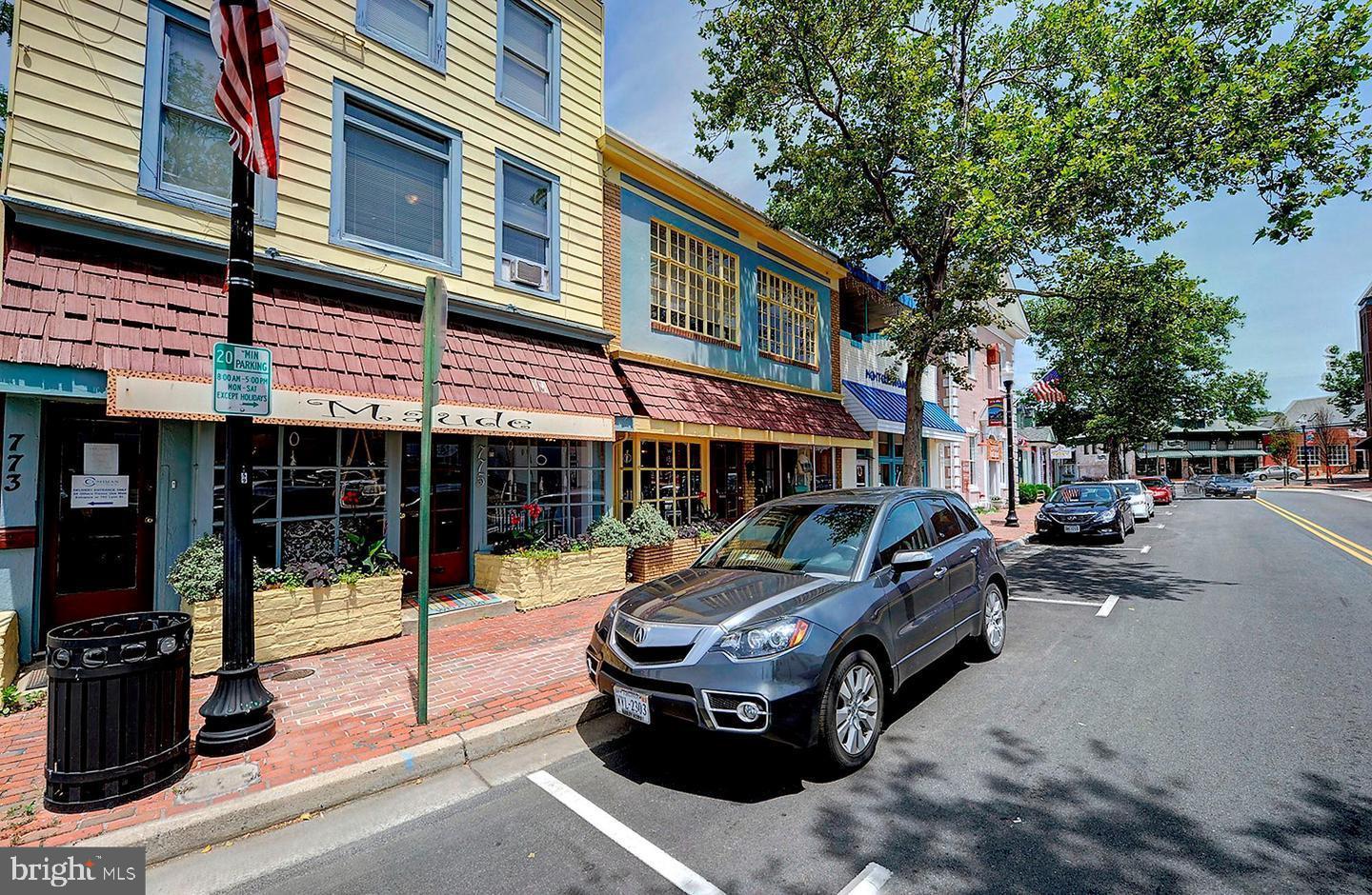 JEFFERSON MEWS - Residential
