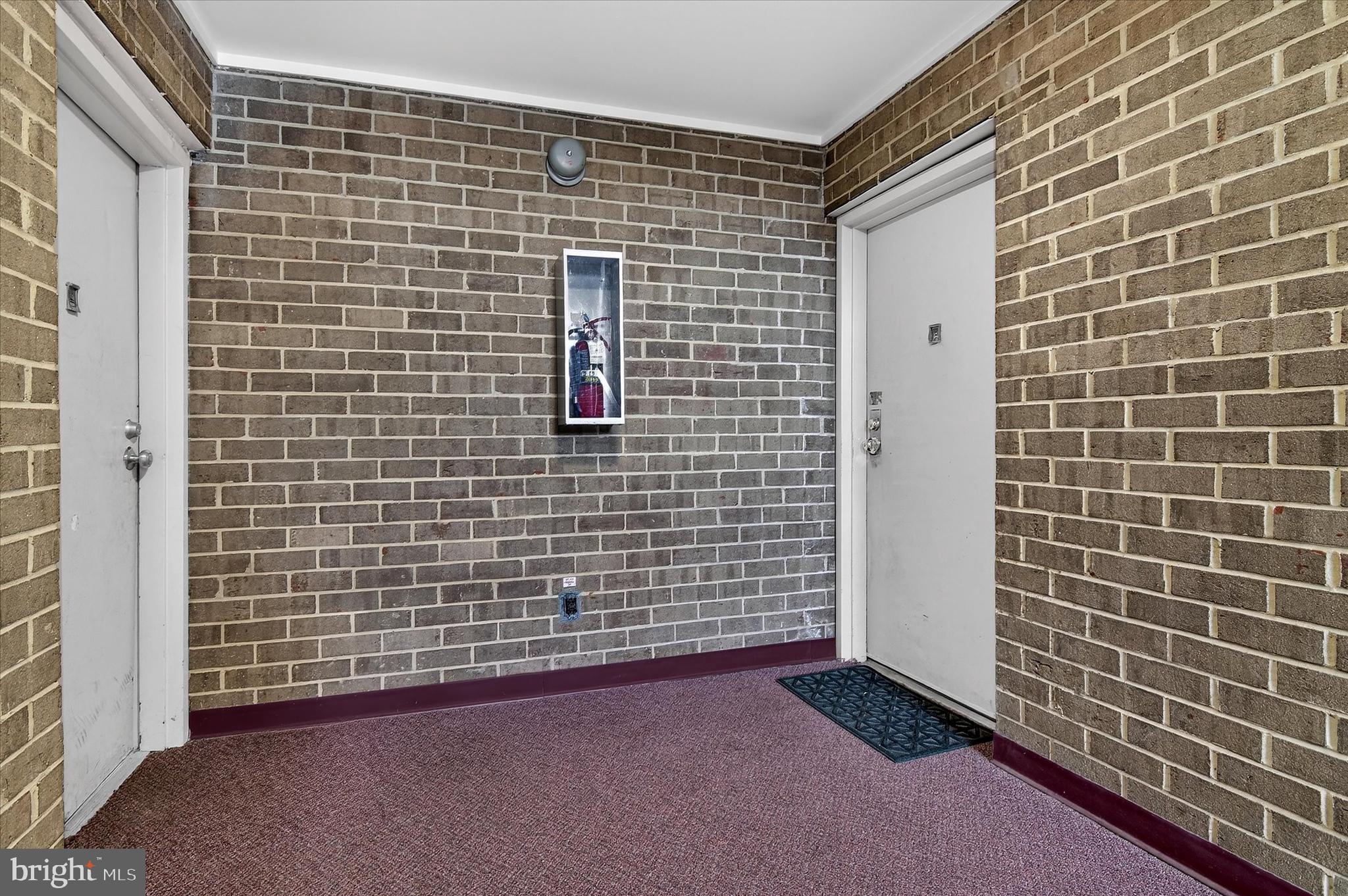 JEFFERSON MEWS - Residential