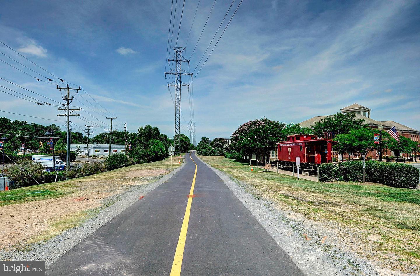 JEFFERSON MEWS - Residential