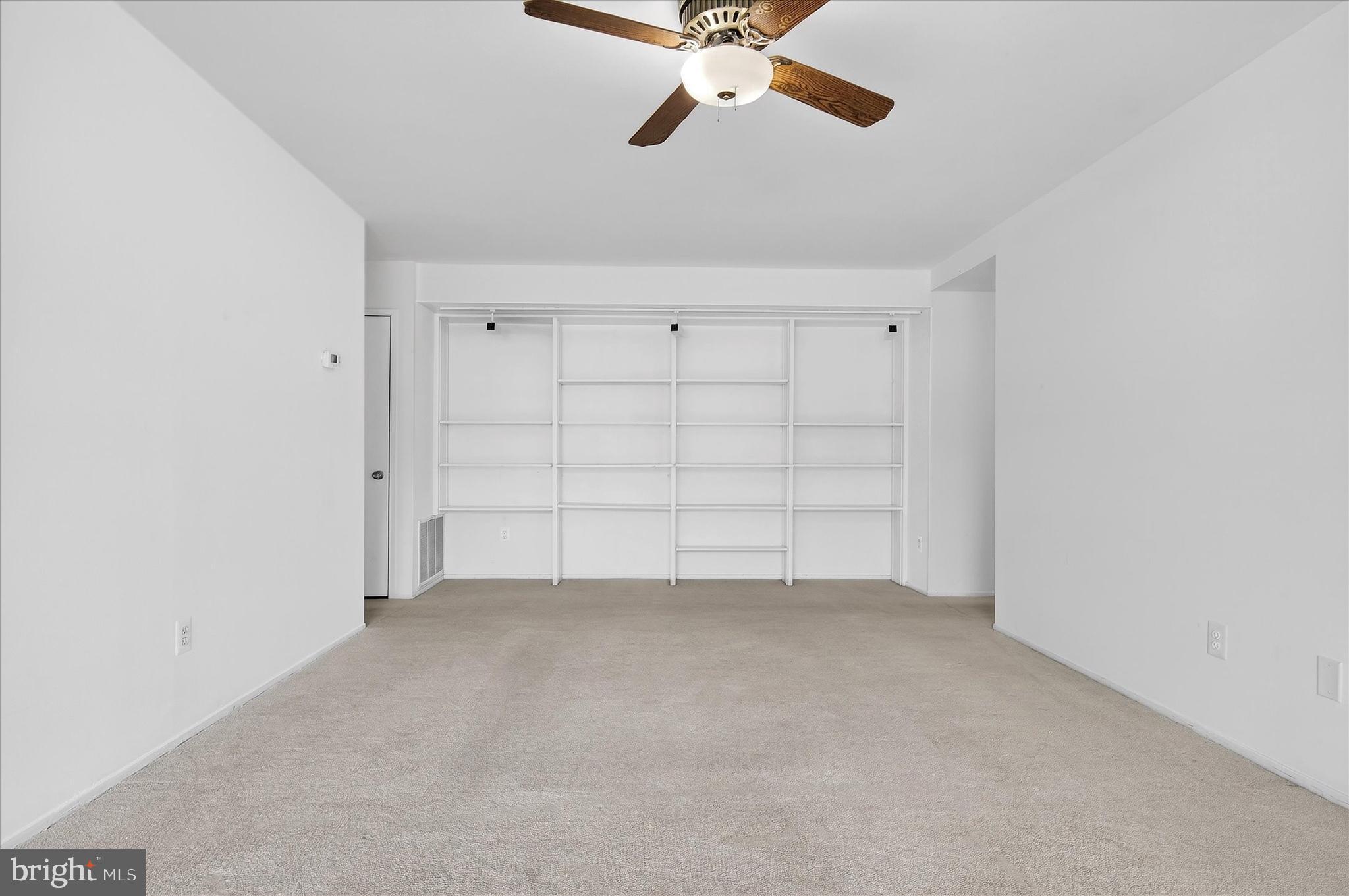 JEFFERSON MEWS - Residential