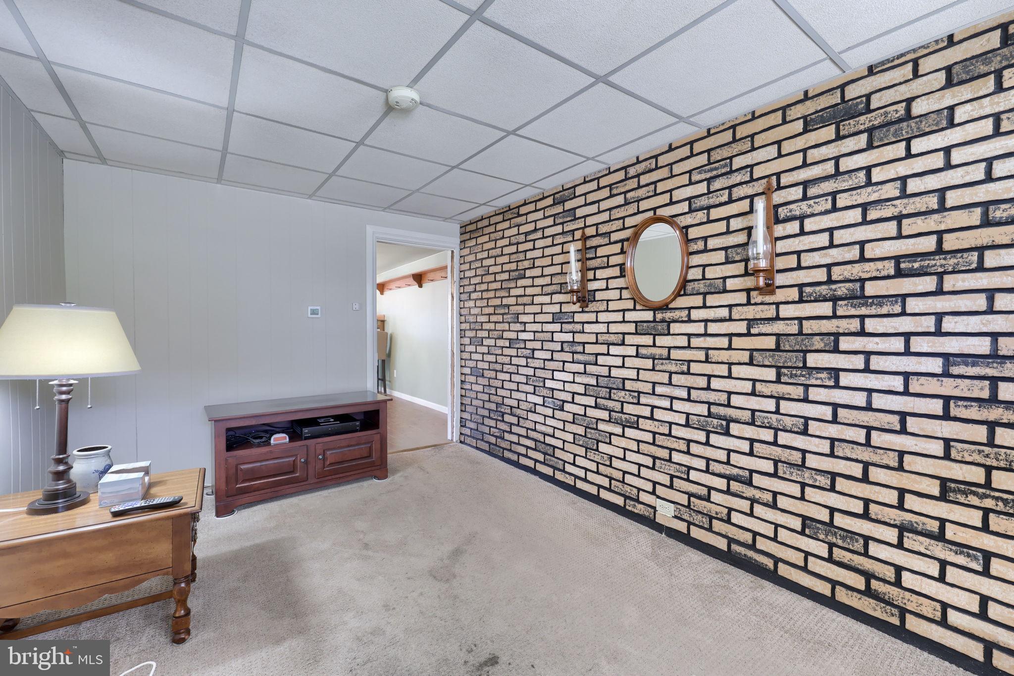 1122-1124 LANCASTER AVENUE