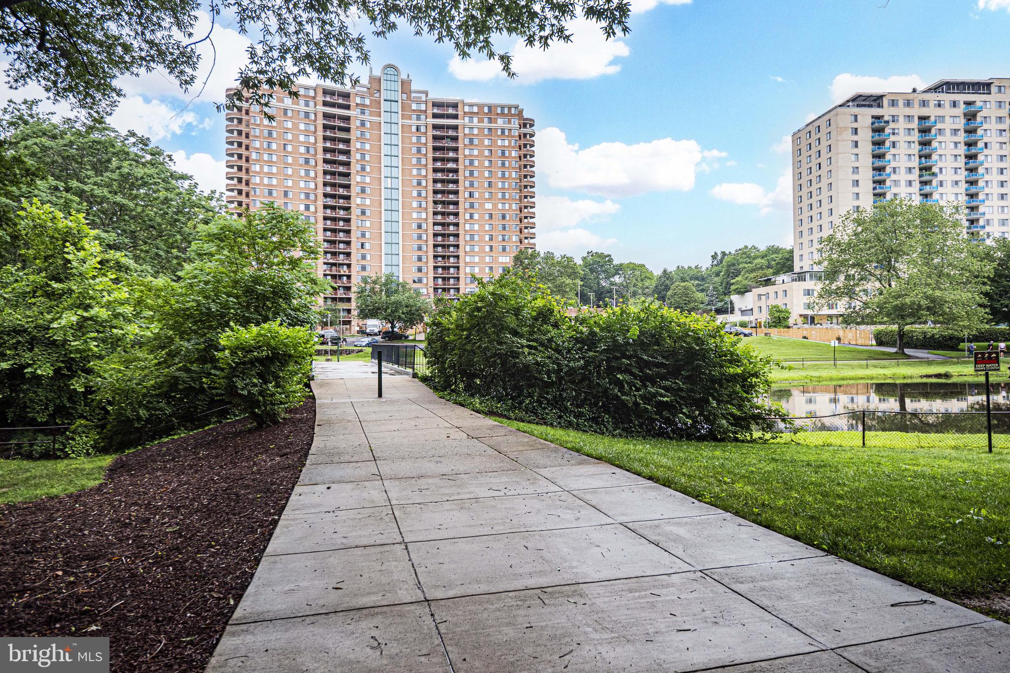 GROSVENOR PARK - Residential