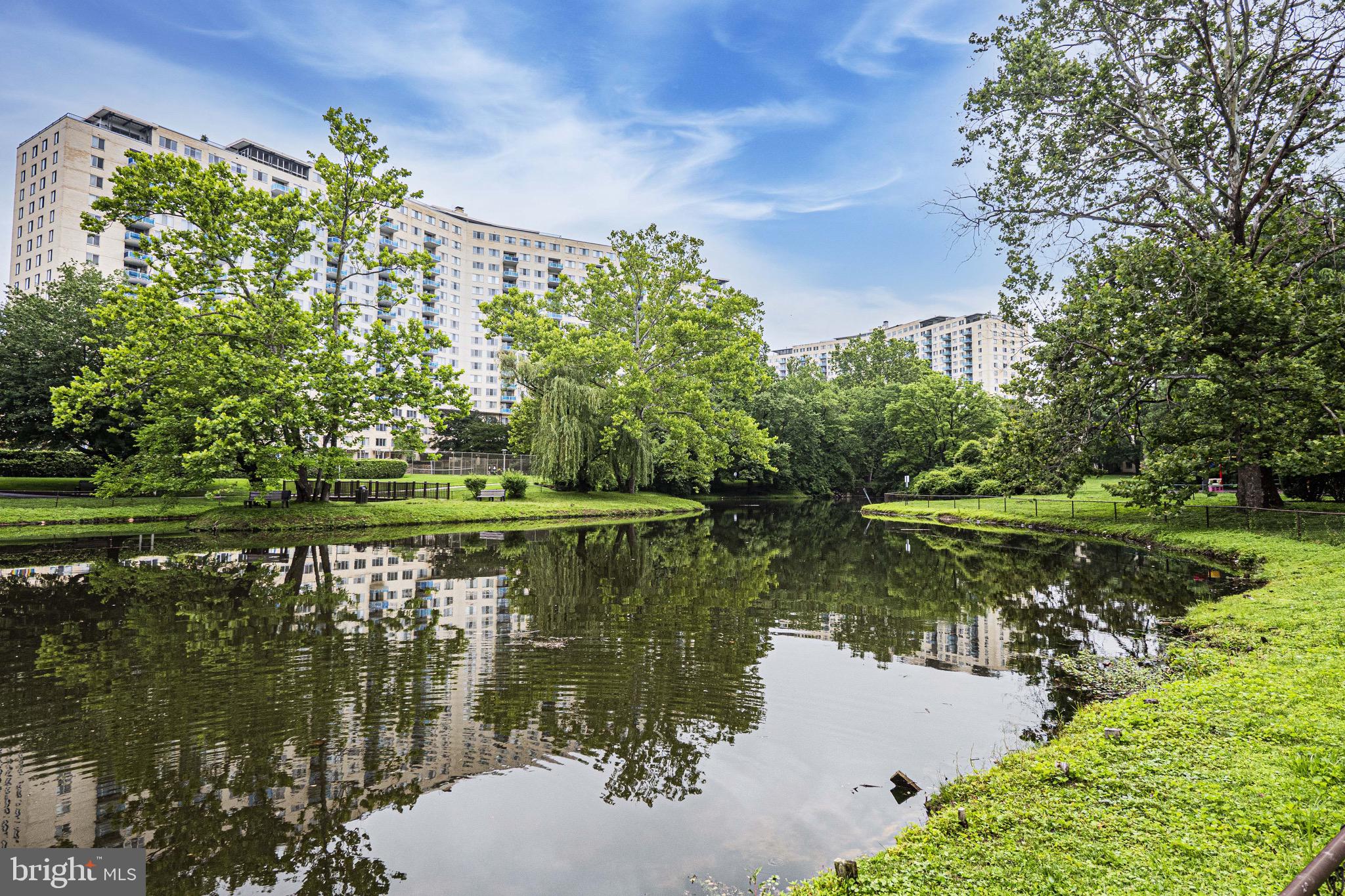 GROSVENOR PARK - Residential