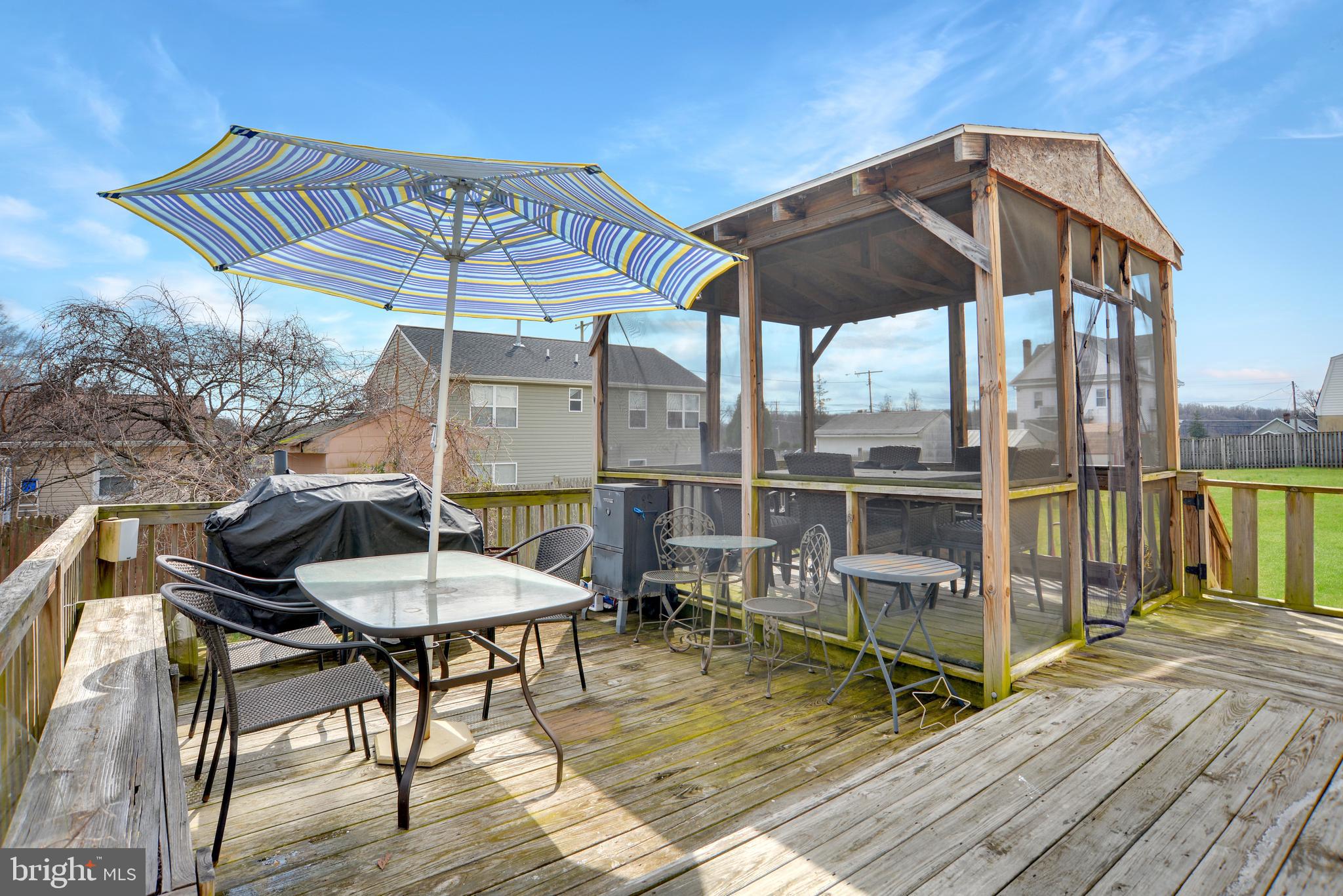 STREAMWOOD - Residential