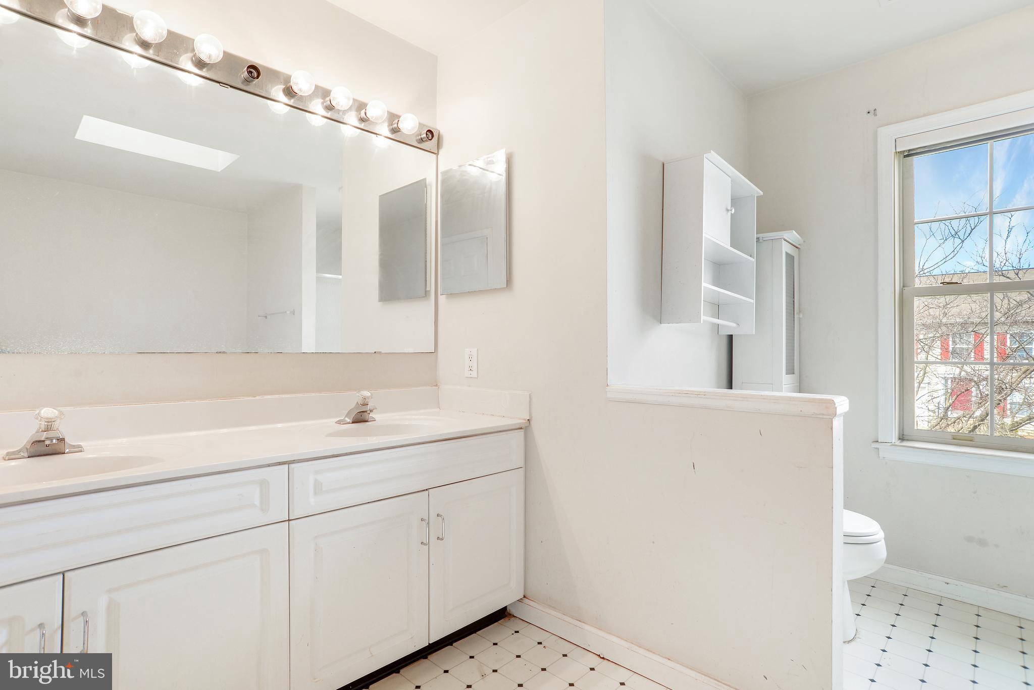 STREAMWOOD - Residential