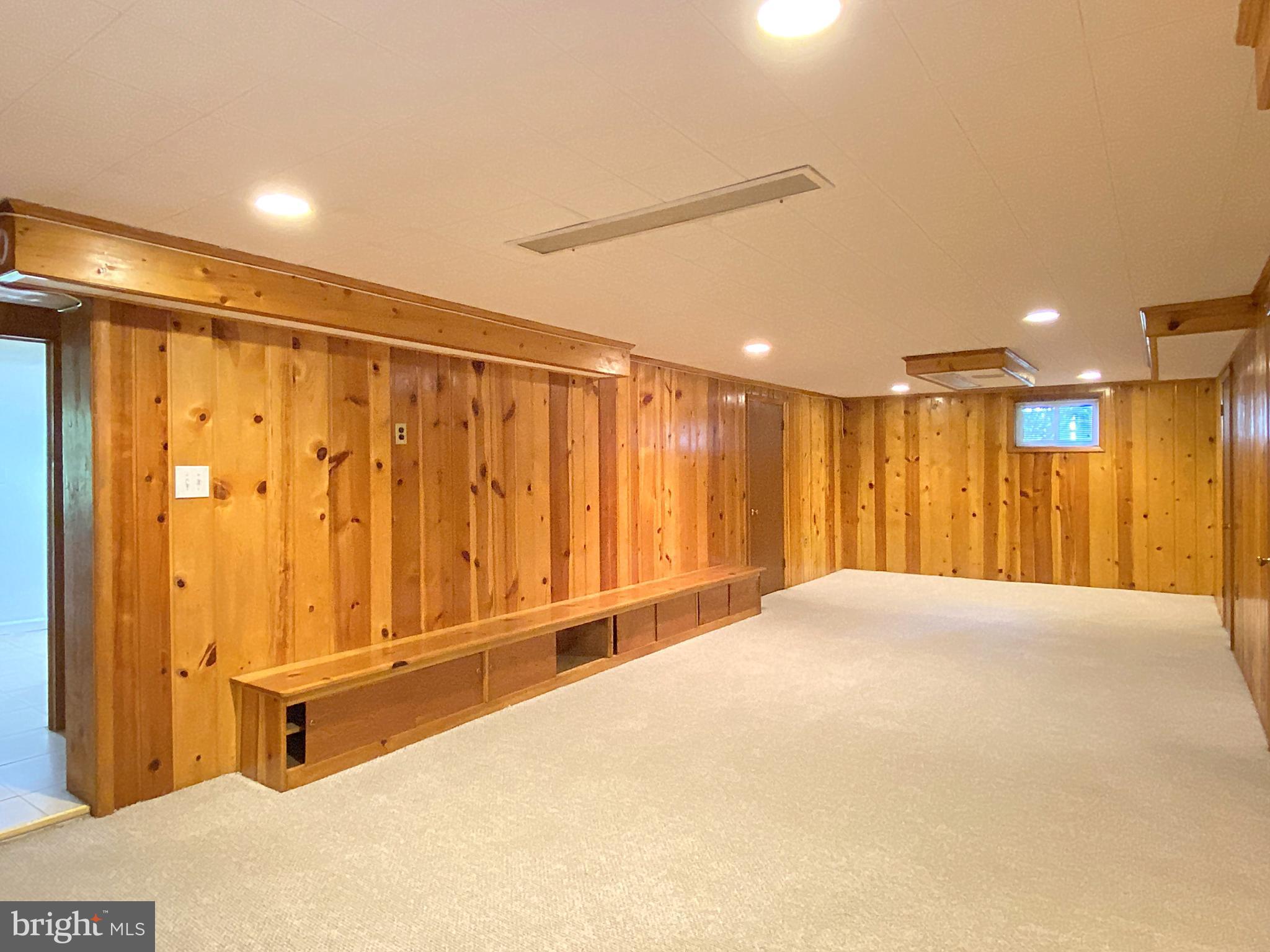 ROCK CREEK FOREST - Residential