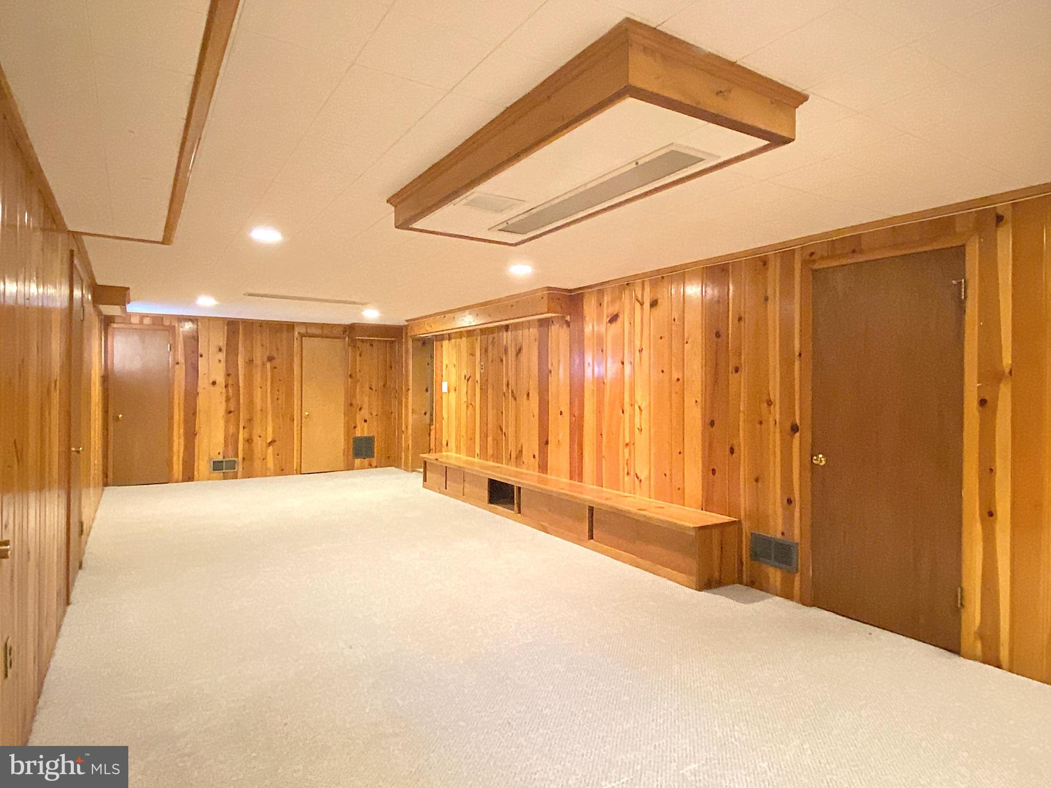 ROCK CREEK FOREST - Residential