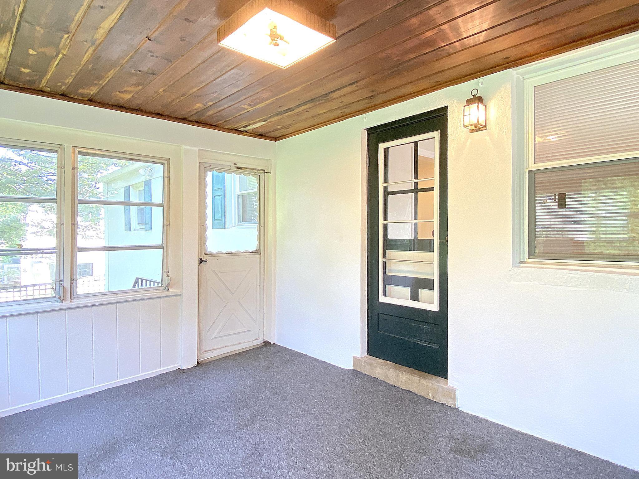 ROCK CREEK FOREST - Residential