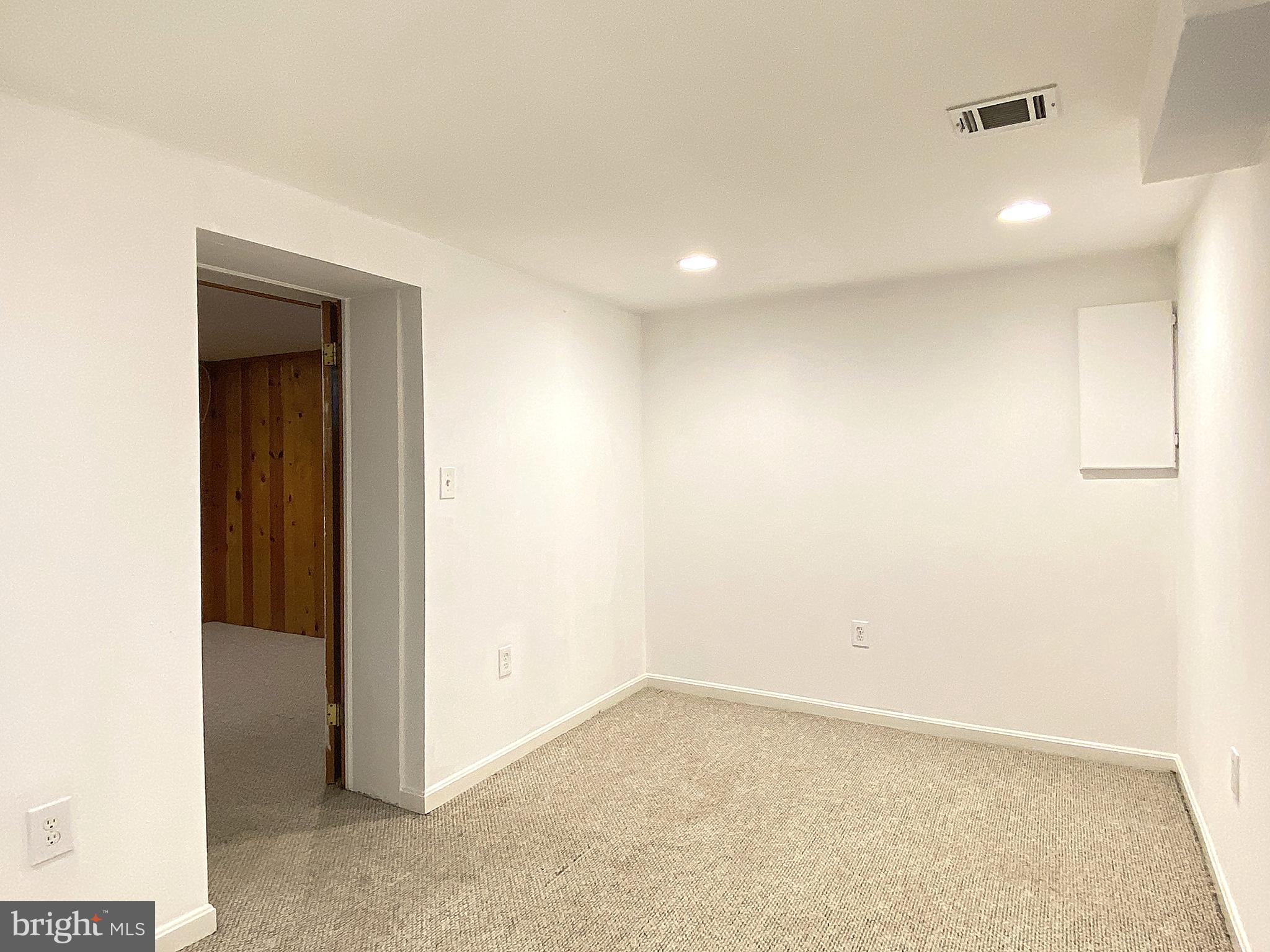 ROCK CREEK FOREST - Residential