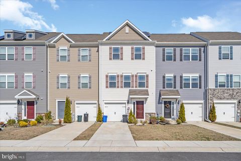MLS: MDHR2040810