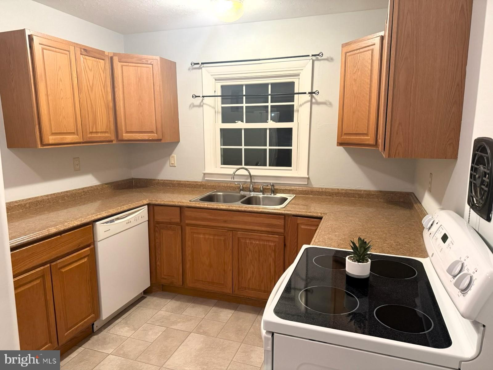 SCOTTFIELD - Residential