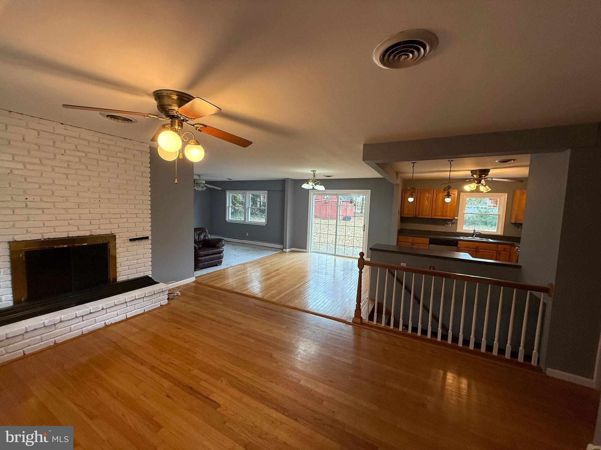 BRIGHTWOOD - Residential