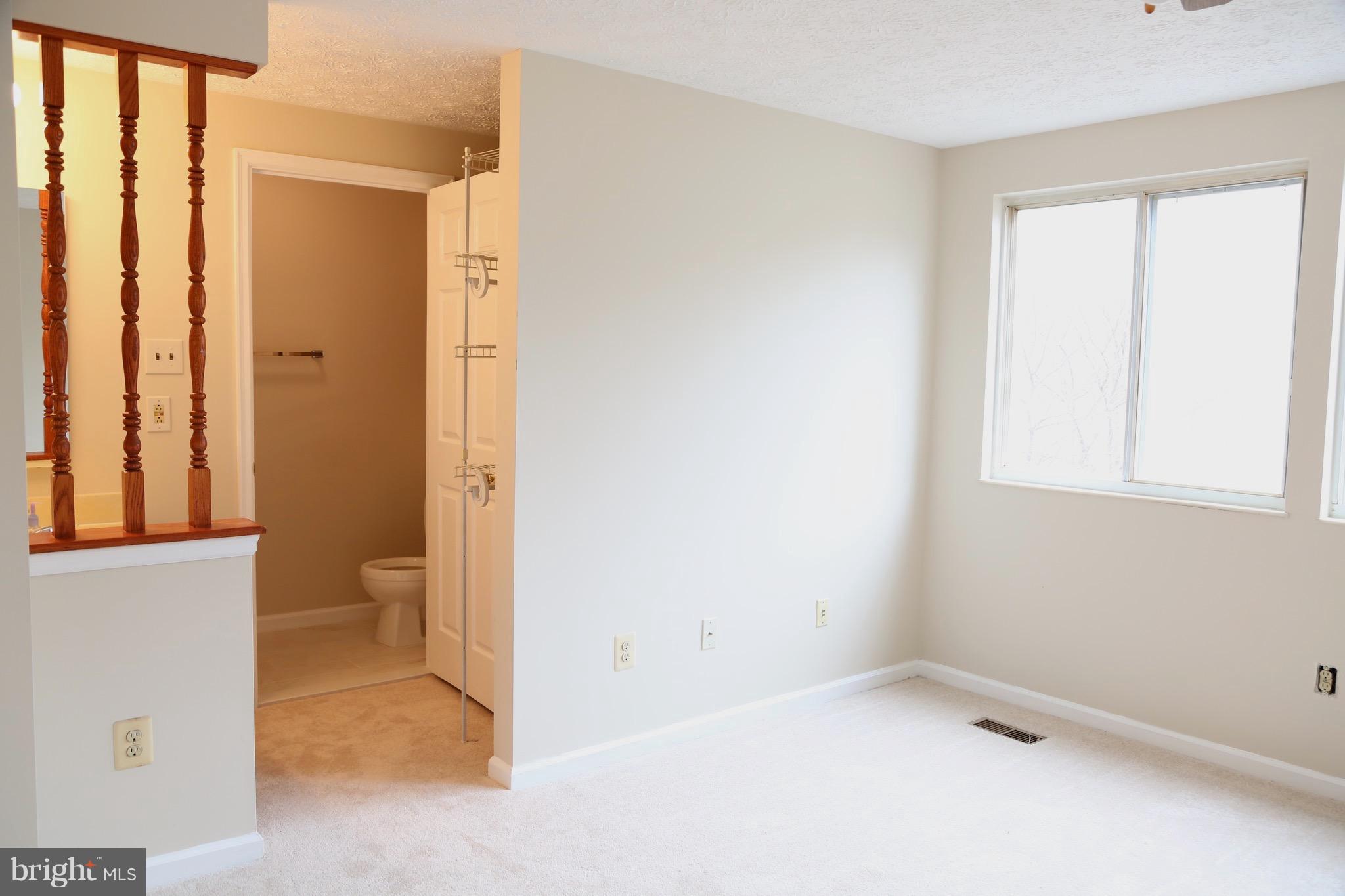 POHICK VILLAGE - Residential