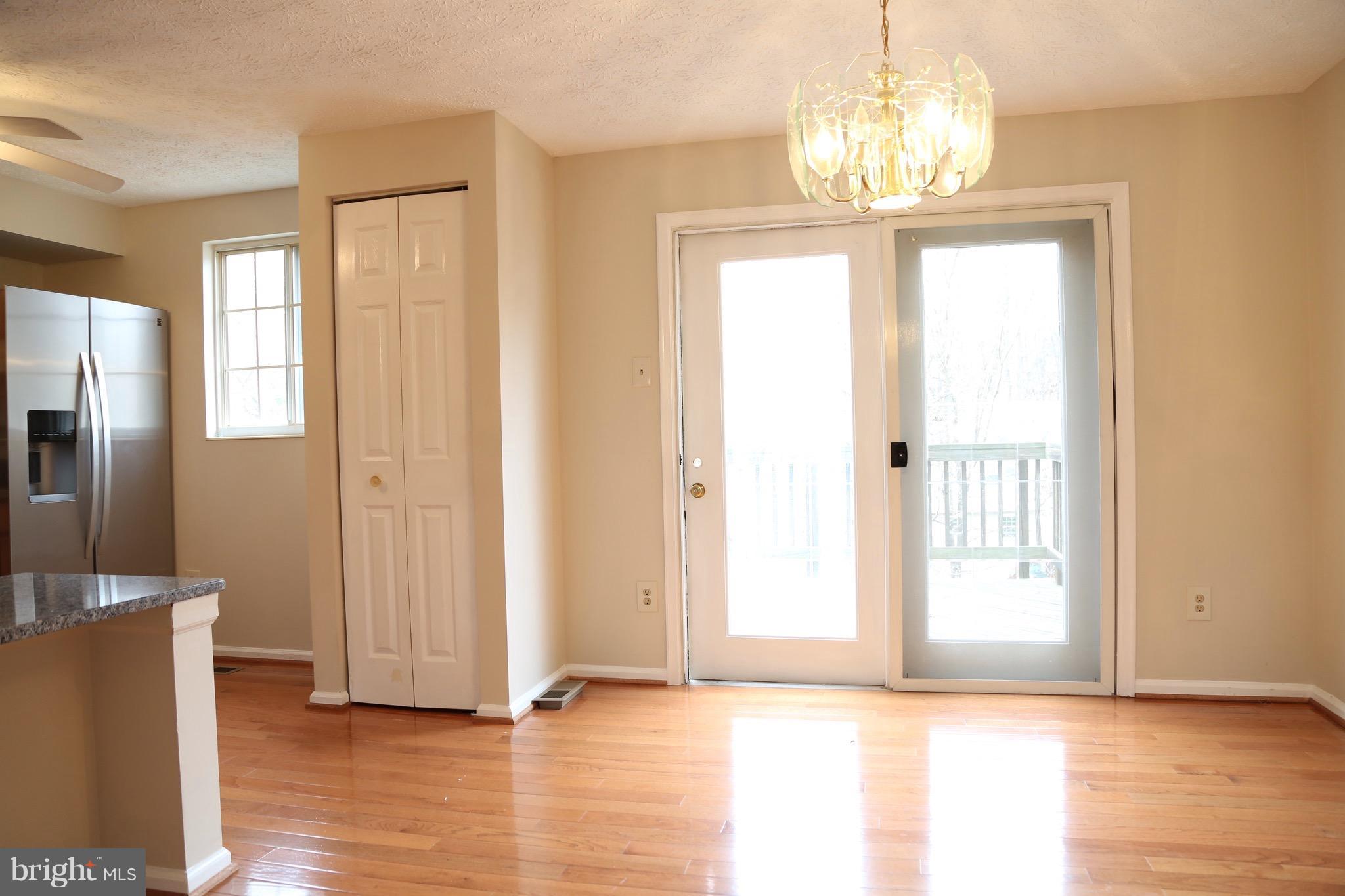 POHICK VILLAGE - Residential