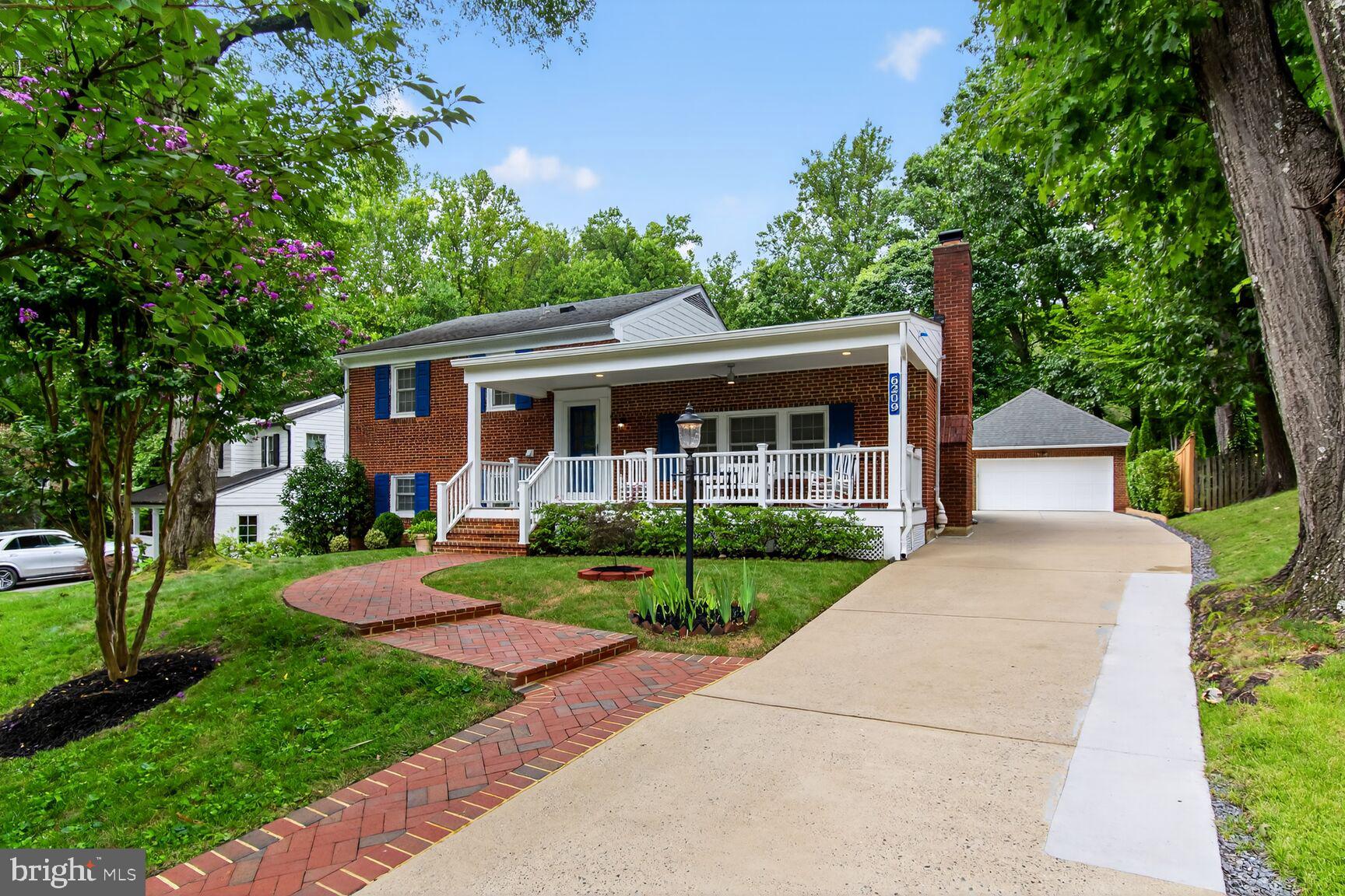 WOODBURN - Residential