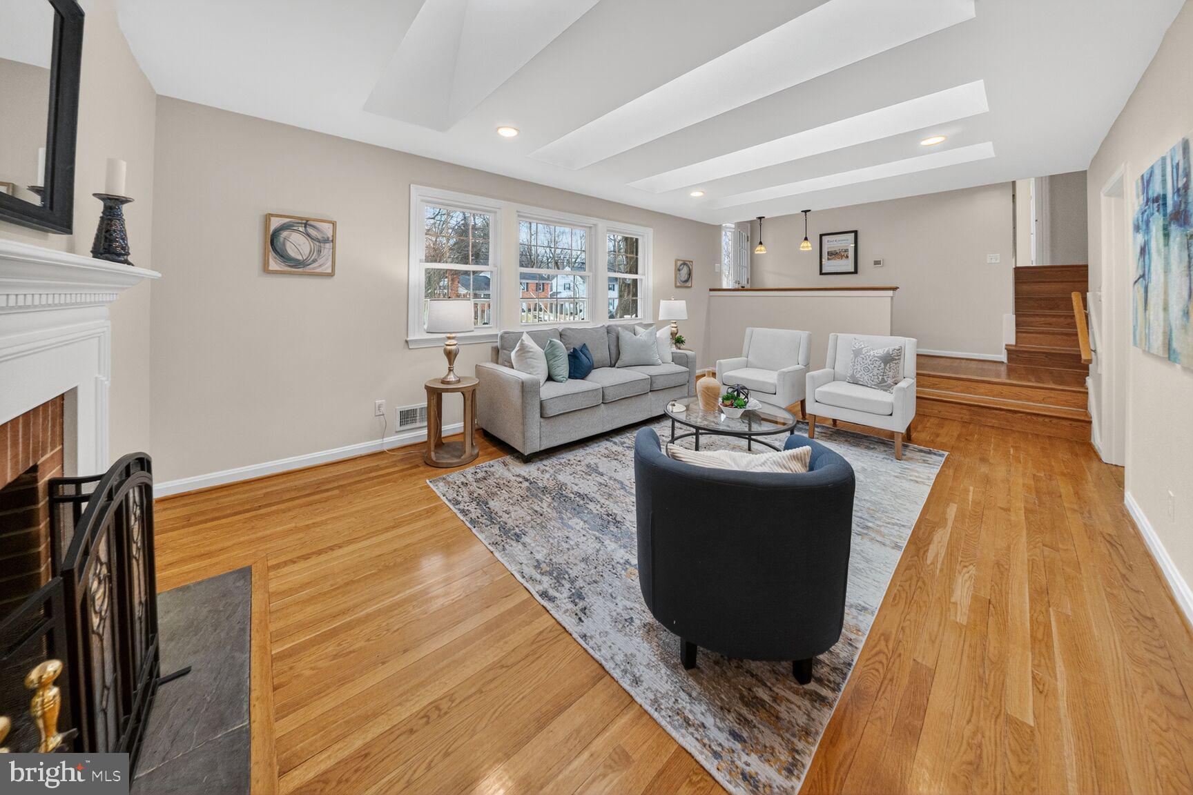 WOODBURN - Residential