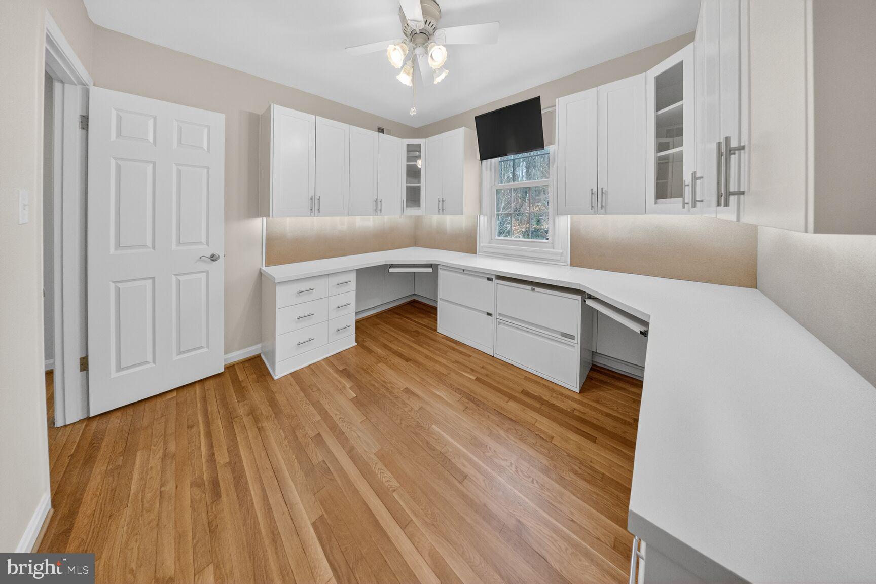 WOODBURN - Residential