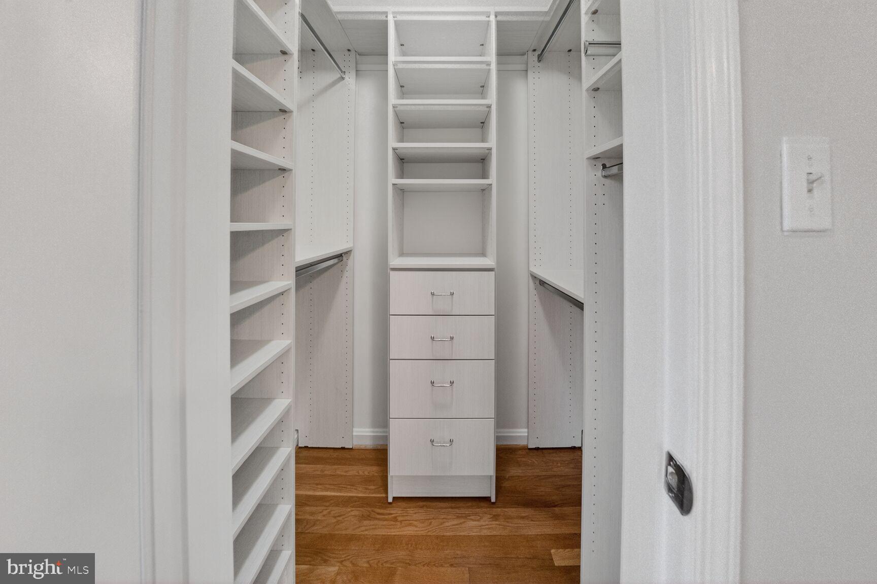 WOODBURN - Residential