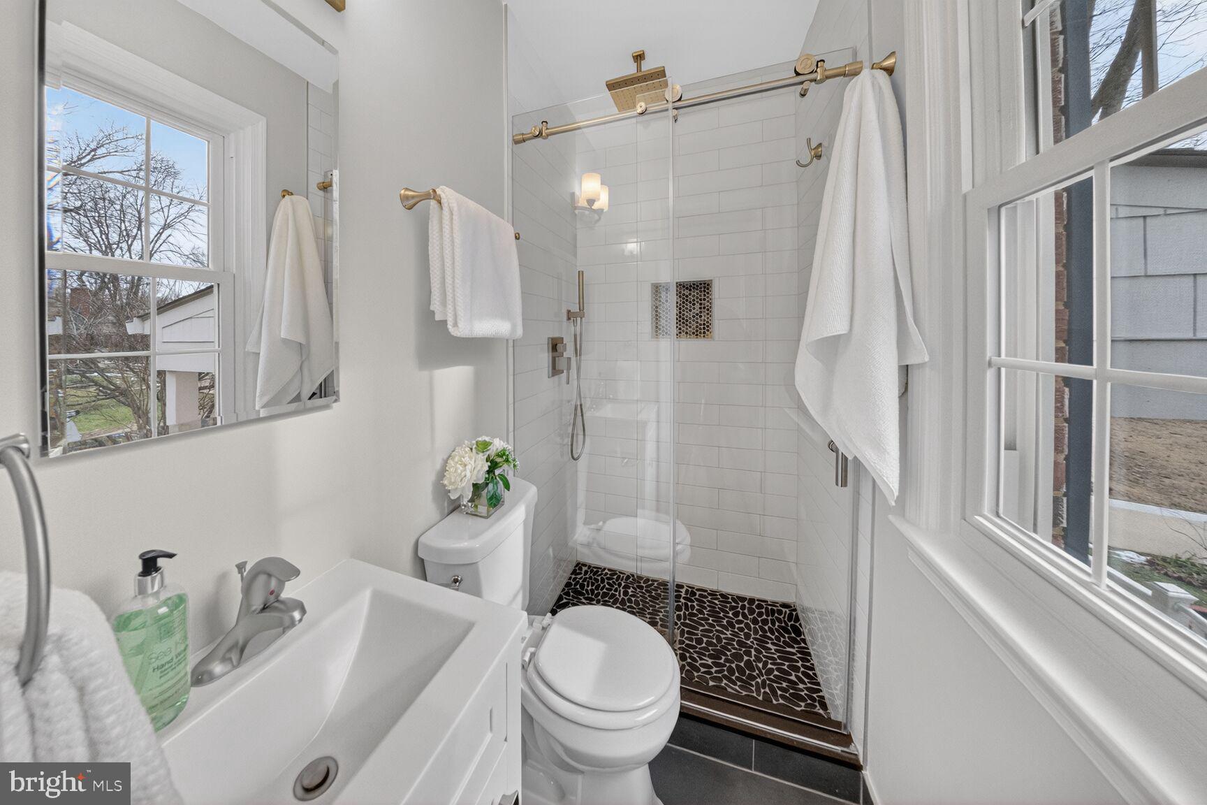 WOODBURN - Residential