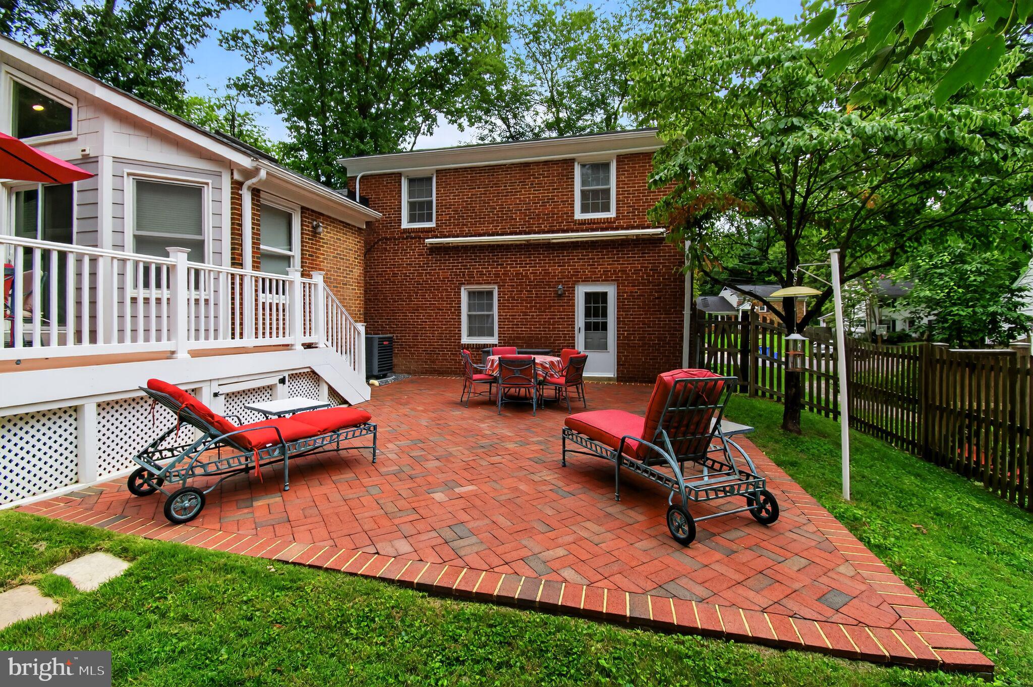 WOODBURN - Residential