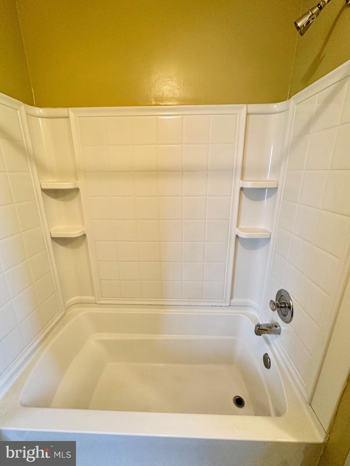 POTOMAC HILLS - Residential Lease