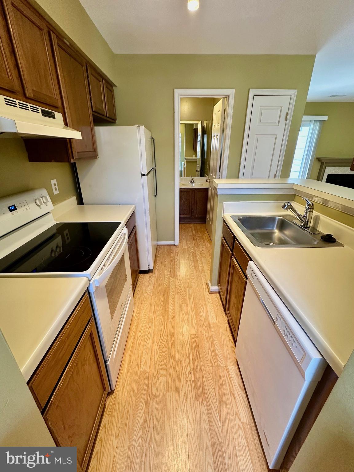 POTOMAC HILLS - Residential Lease