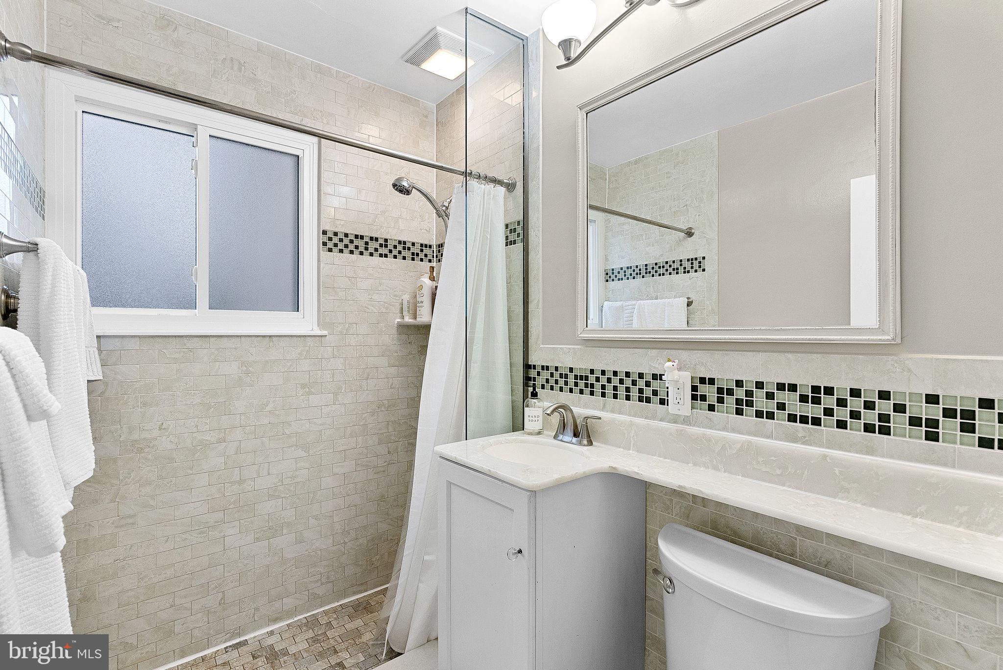 POPLAR HEIGHTS - Residential