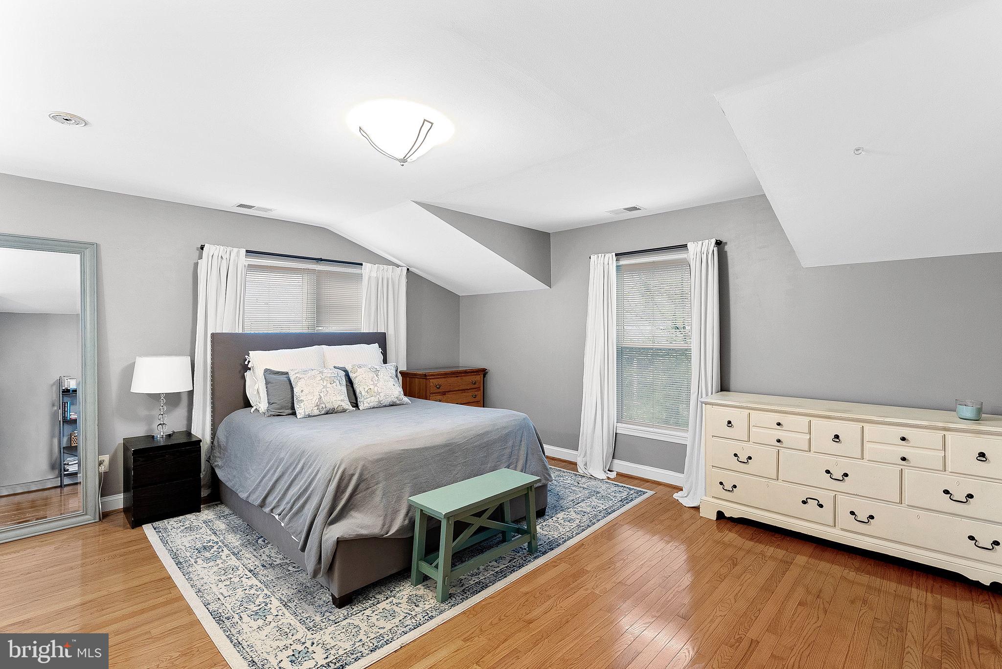 POPLAR HEIGHTS - Residential