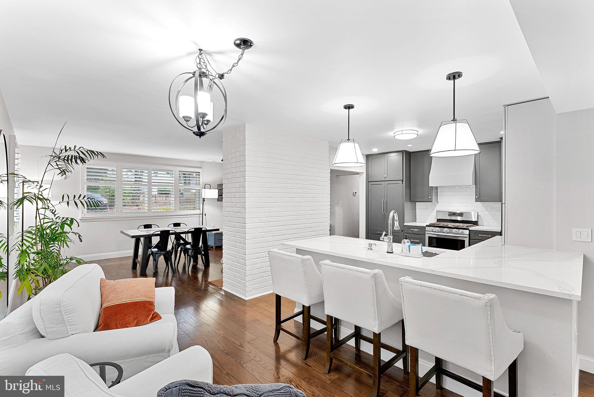 POPLAR HEIGHTS - Residential