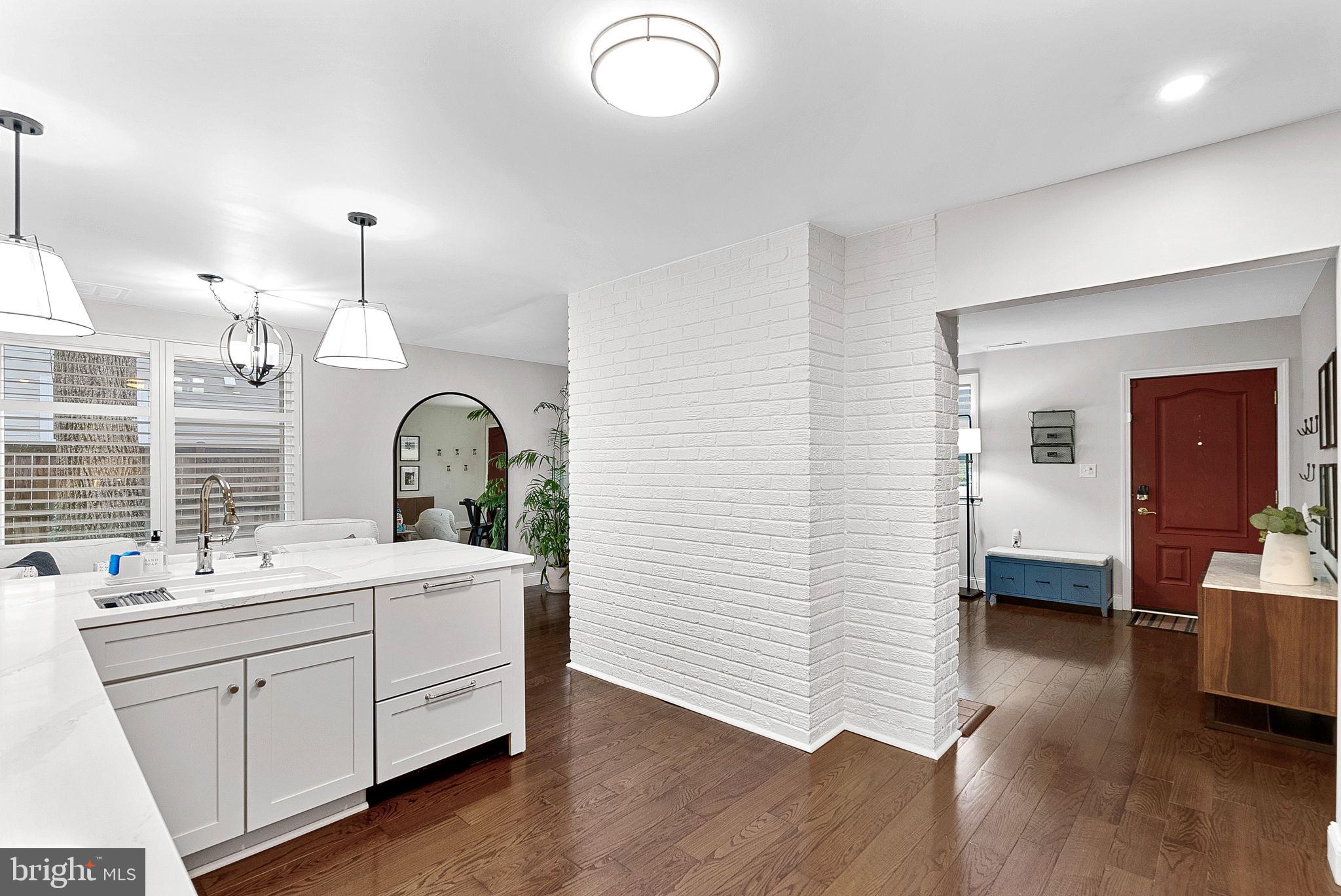 POPLAR HEIGHTS - Residential