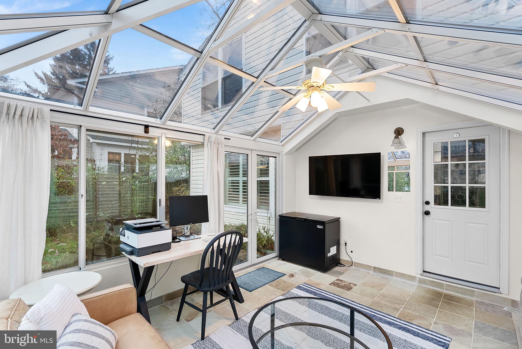 POPLAR HEIGHTS - Residential