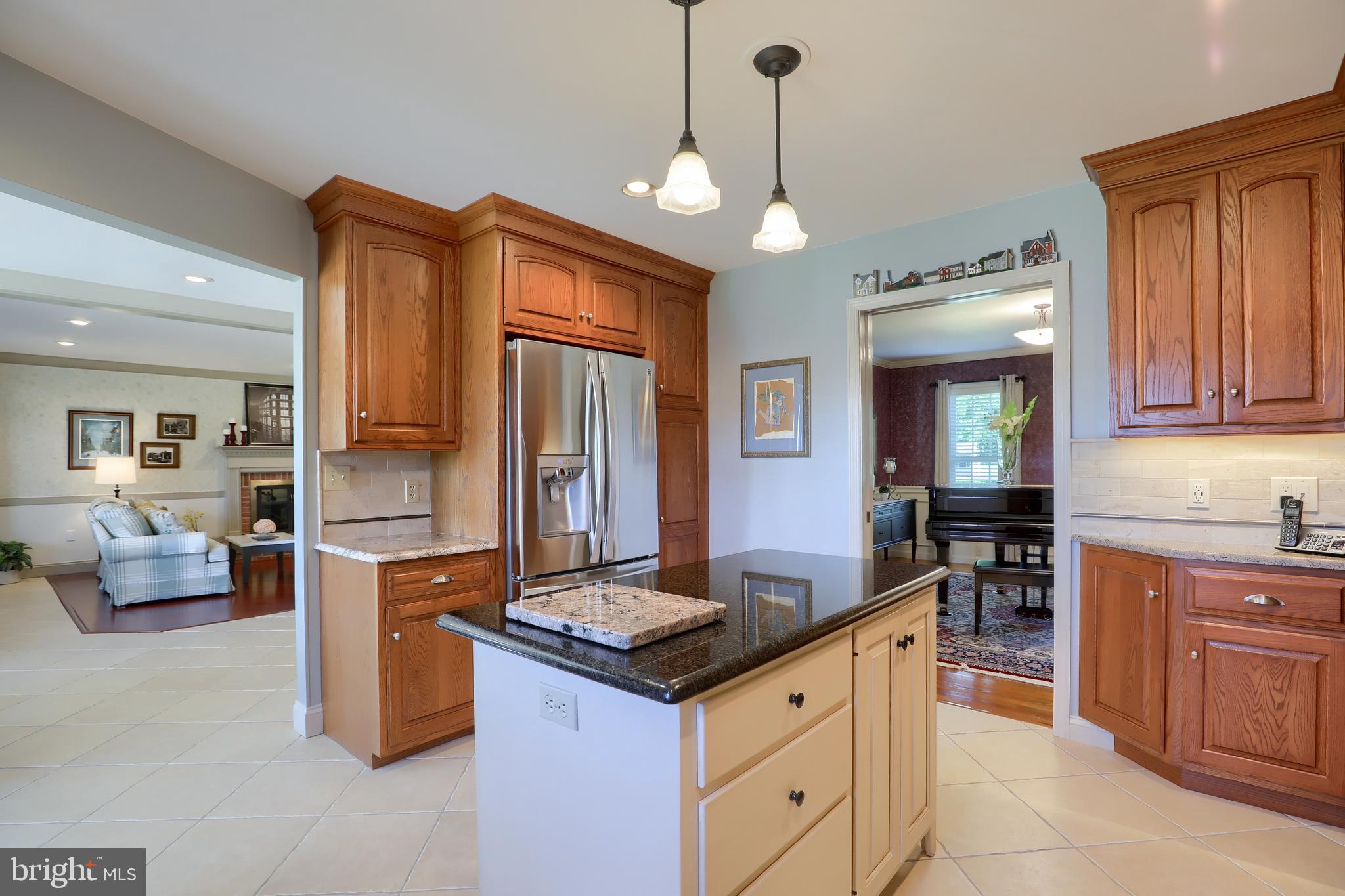 PARKSIDE ESTATES - Residential