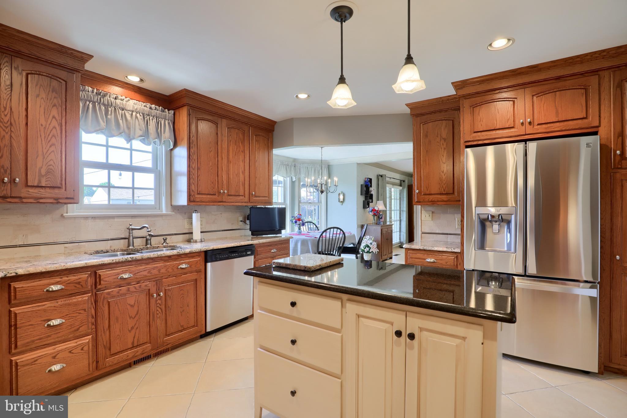 PARKSIDE ESTATES - Residential