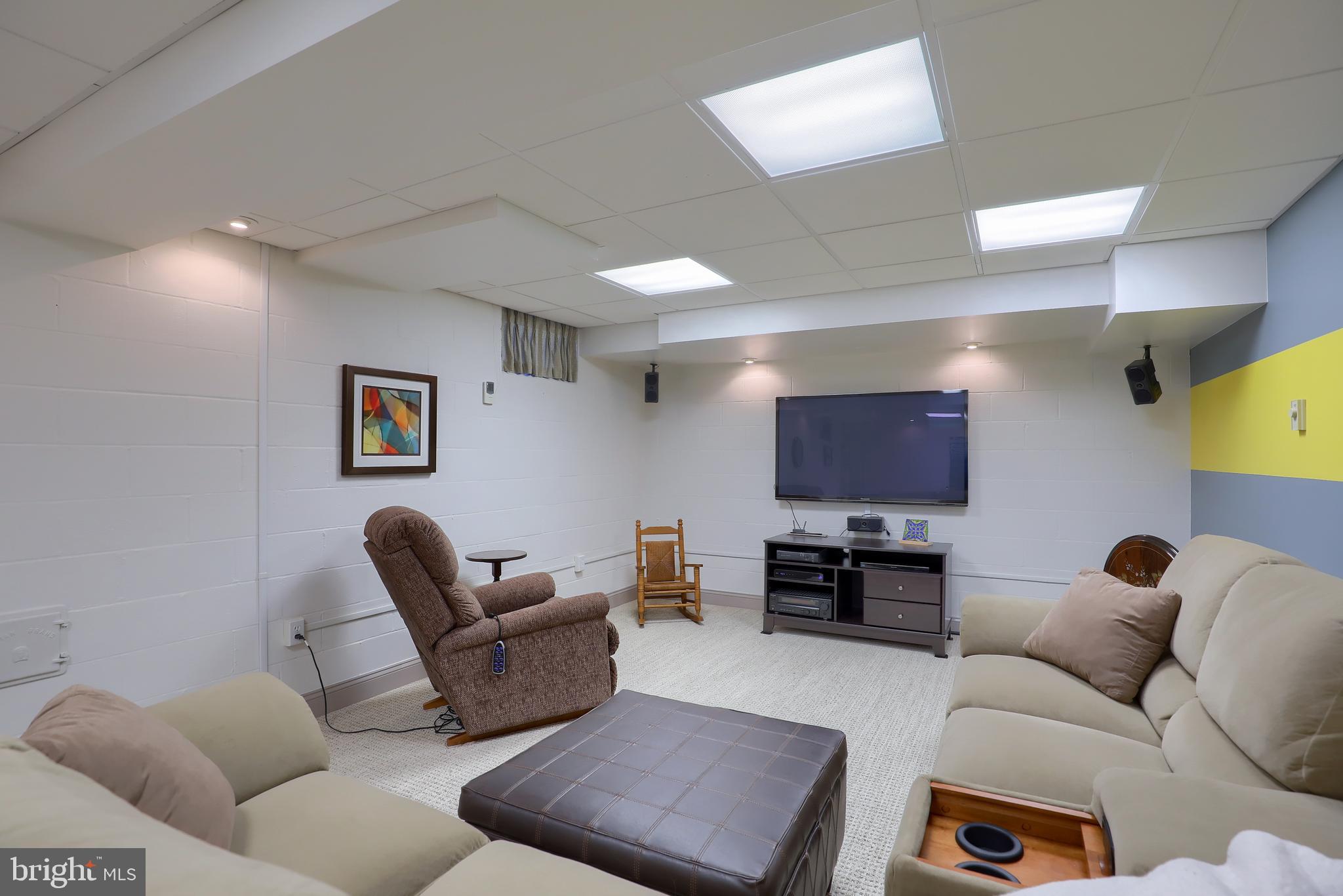 PARKSIDE ESTATES - Residential