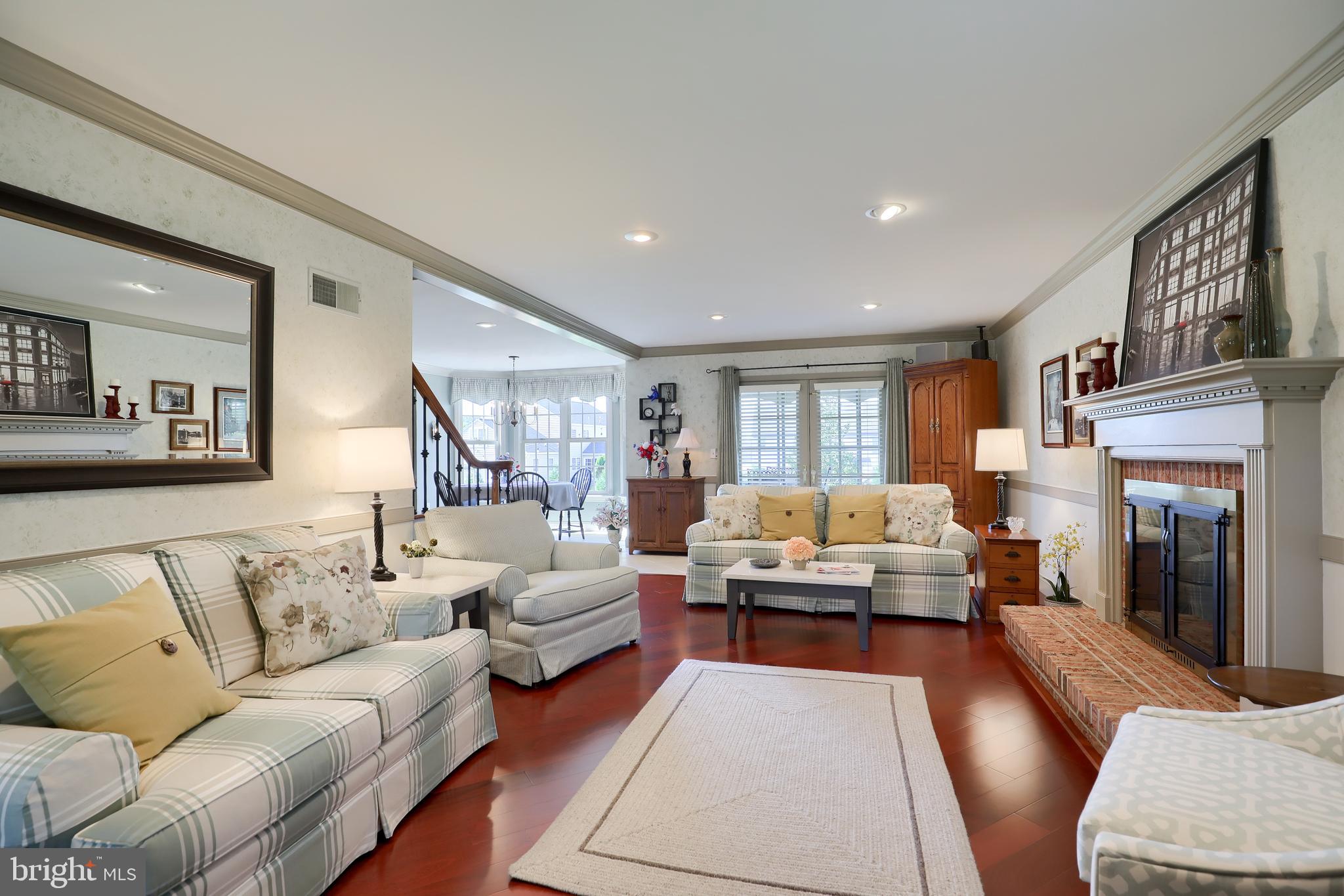 PARKSIDE ESTATES - Residential