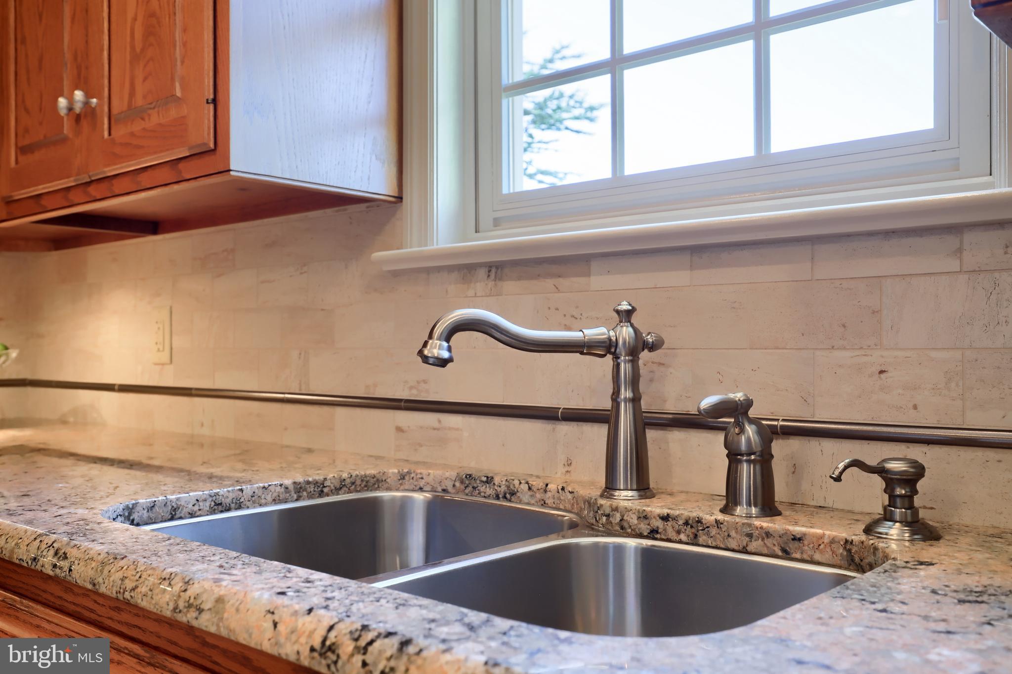 PARKSIDE ESTATES - Residential