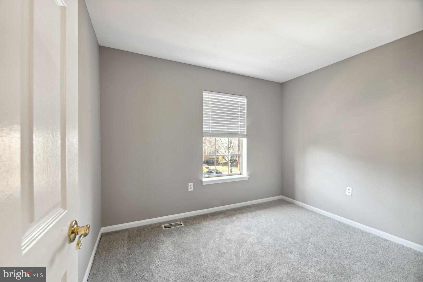 FRANKLIN FARM - Residential