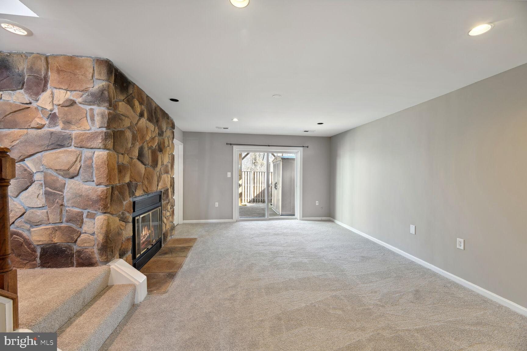 FRANKLIN FARM - Residential