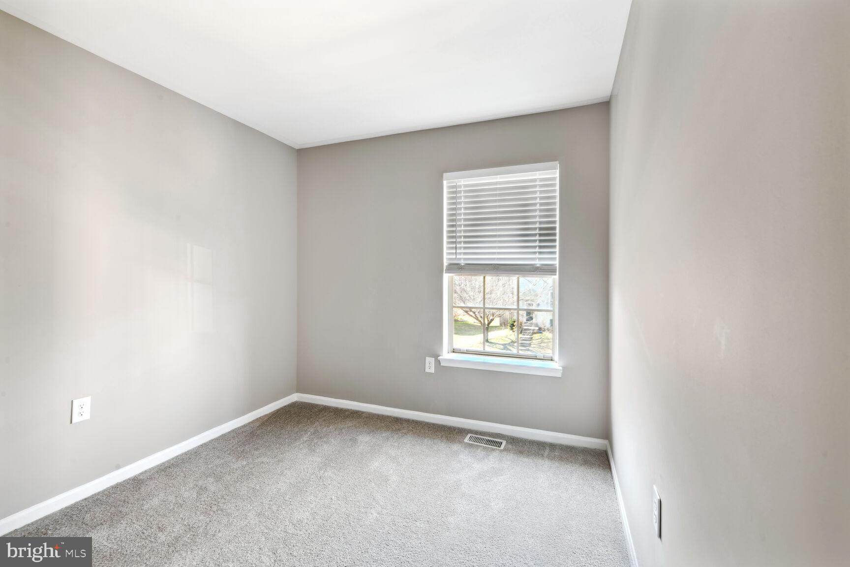 FRANKLIN FARM - Residential