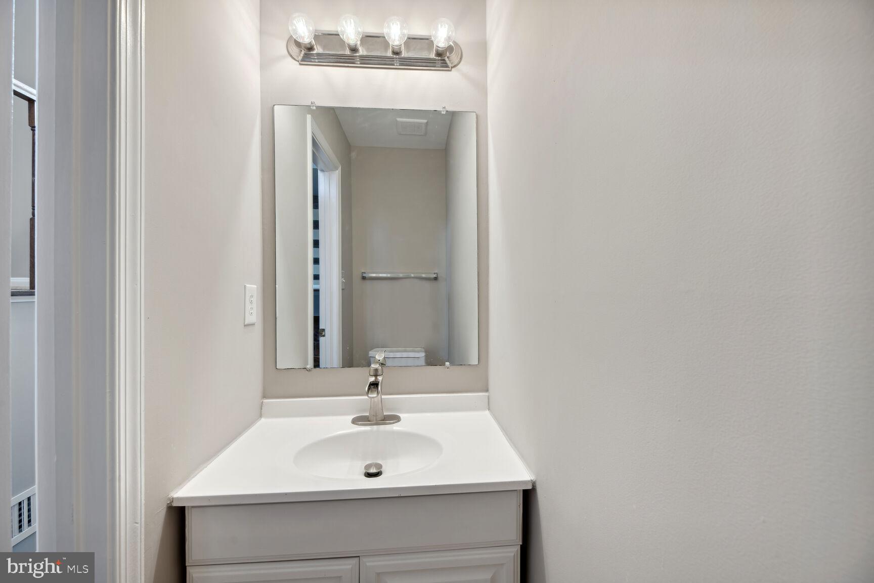 FRANKLIN FARM - Residential