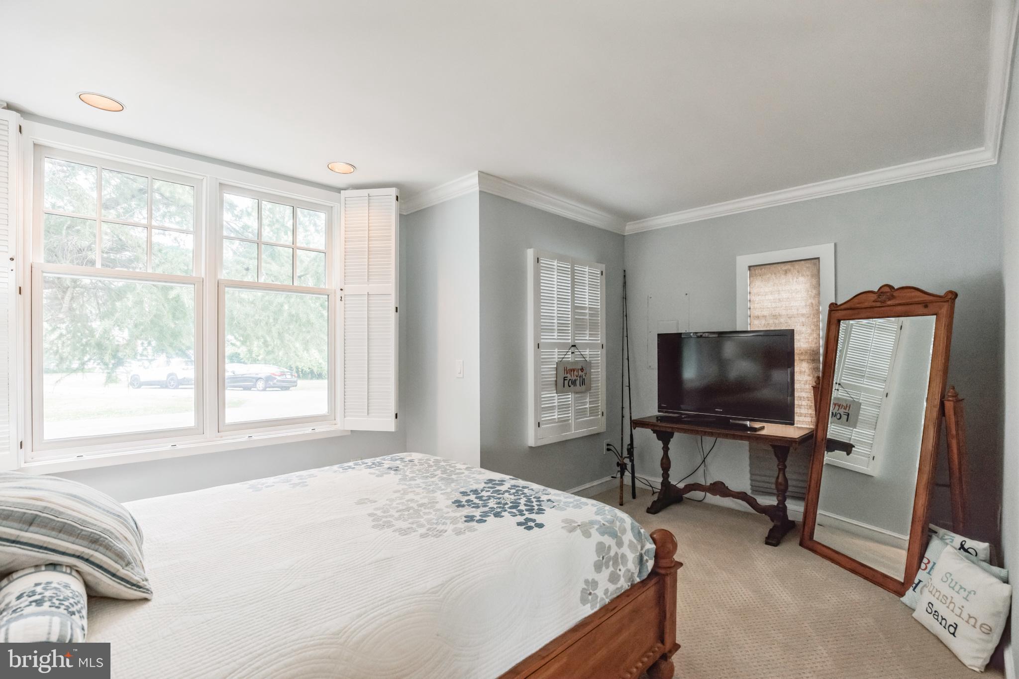 SHOREHAM BEACH - Residential