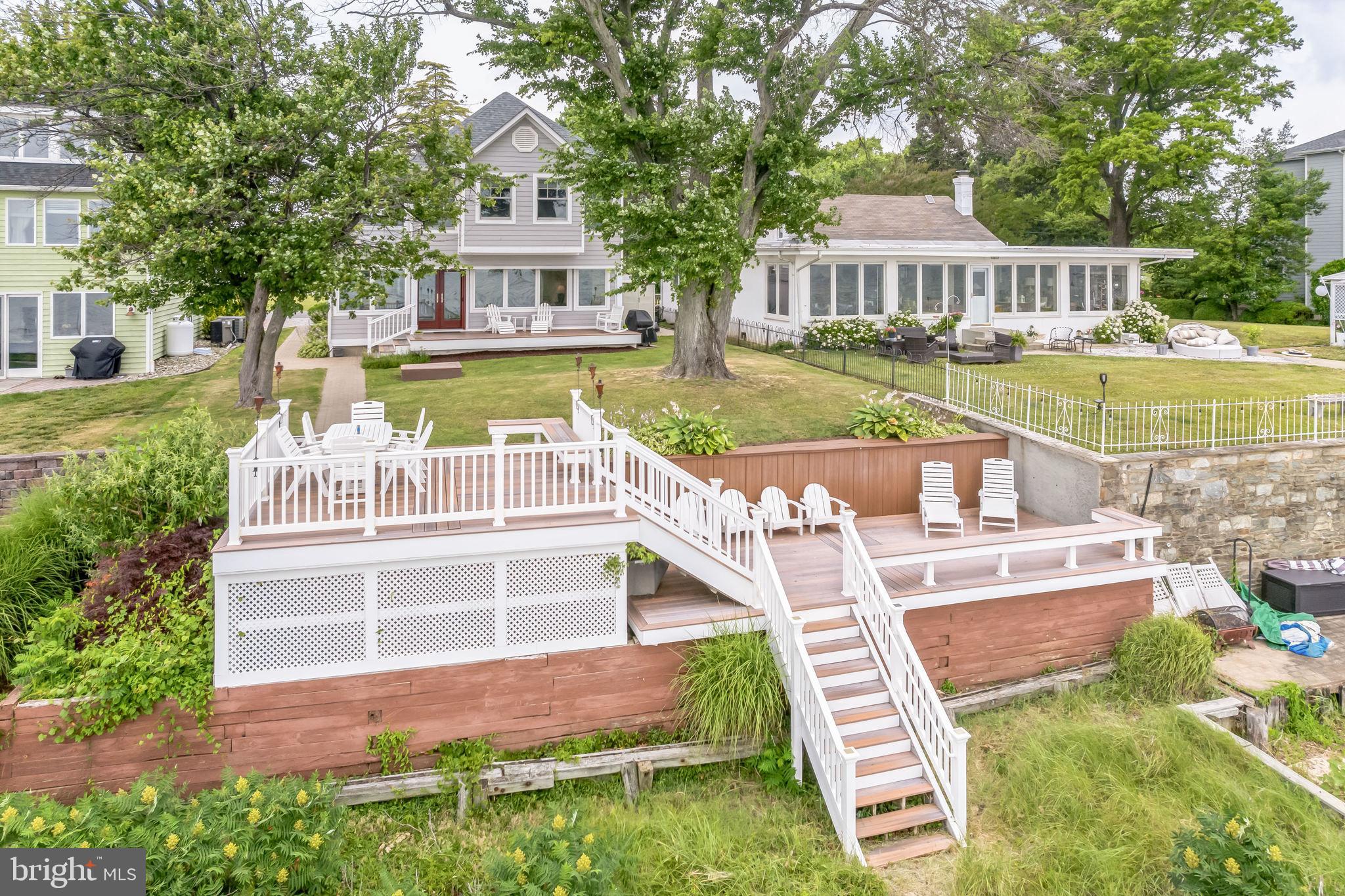 SHOREHAM BEACH - Residential