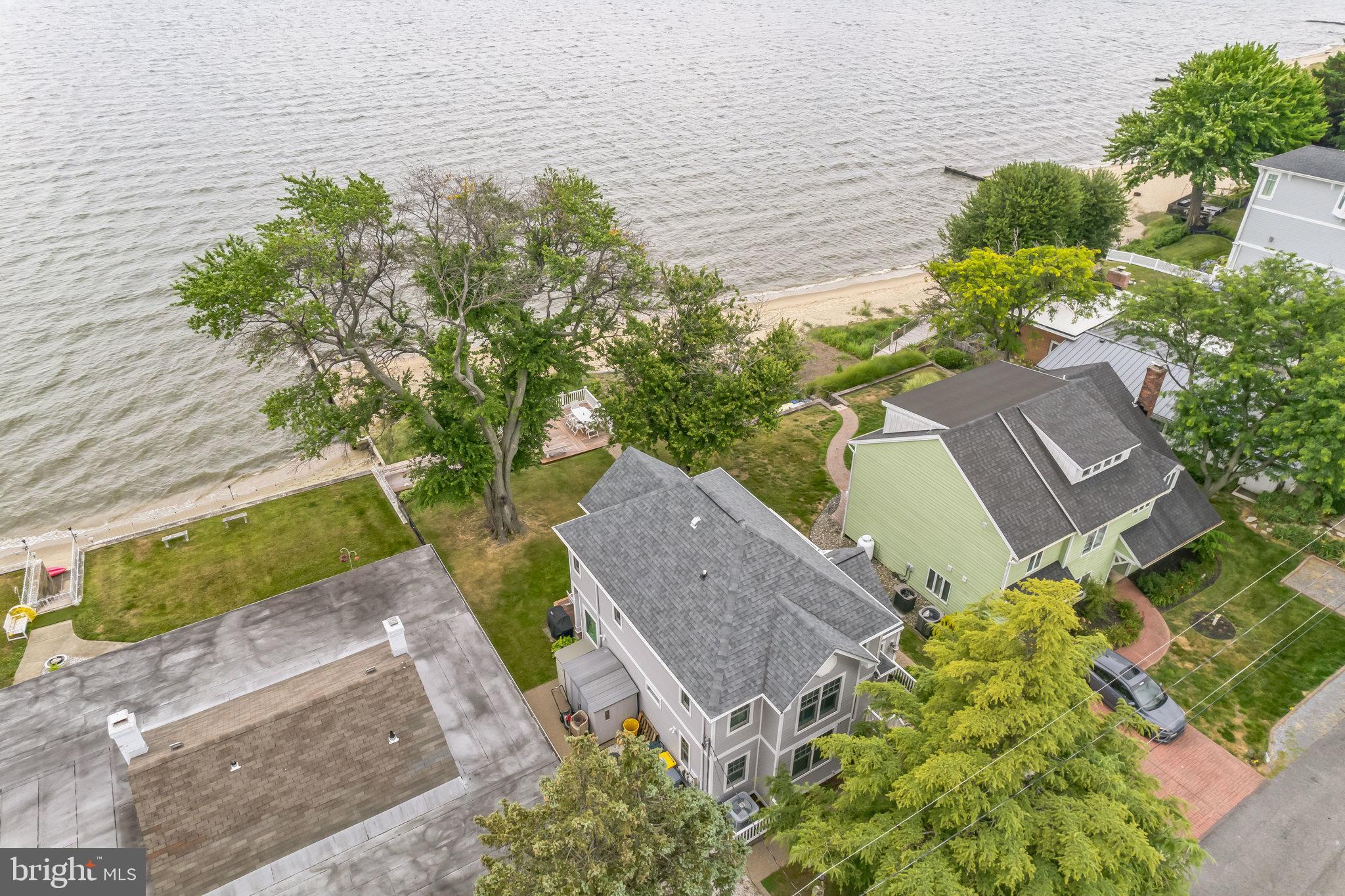 SHOREHAM BEACH - Residential