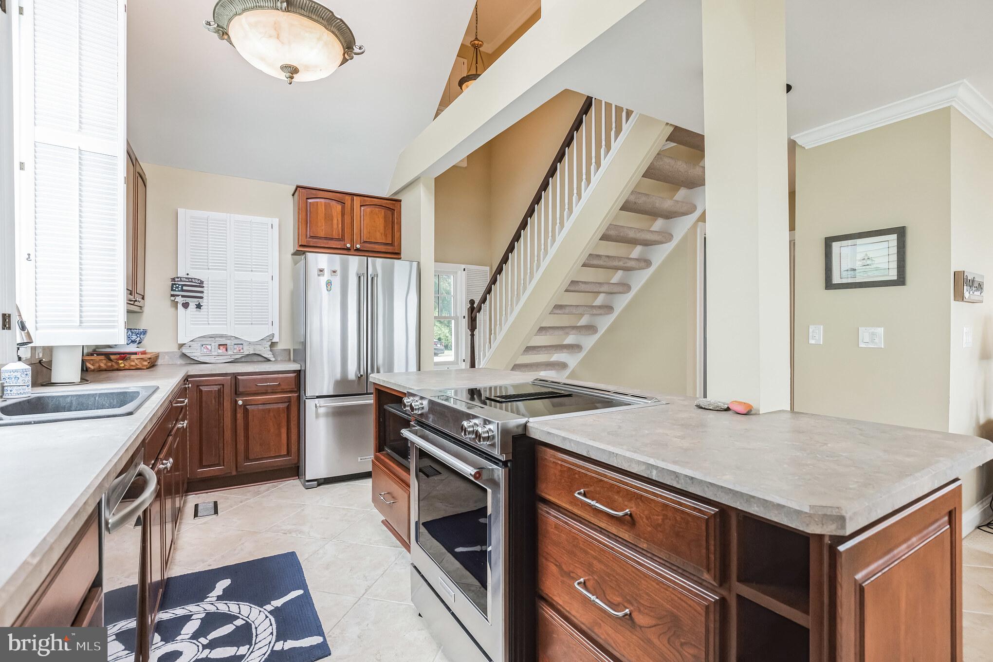 SHOREHAM BEACH - Residential