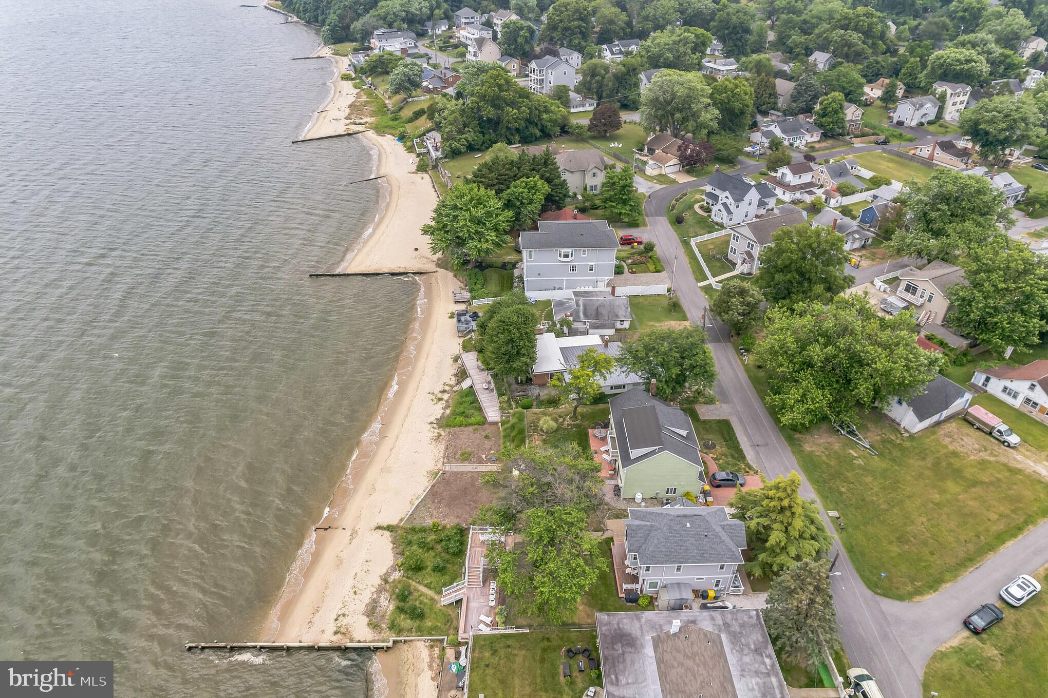 SHOREHAM BEACH - Residential