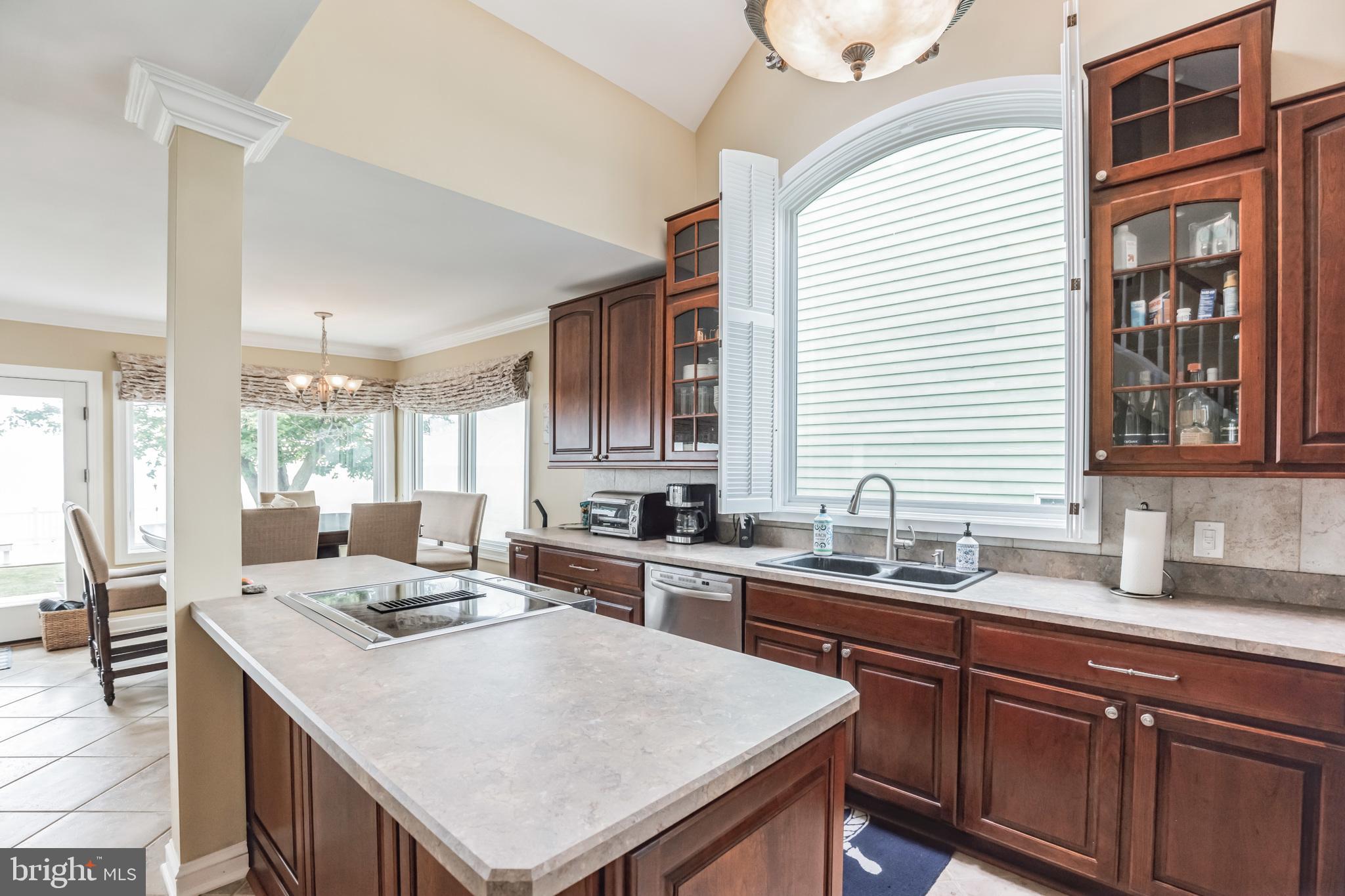 SHOREHAM BEACH - Residential